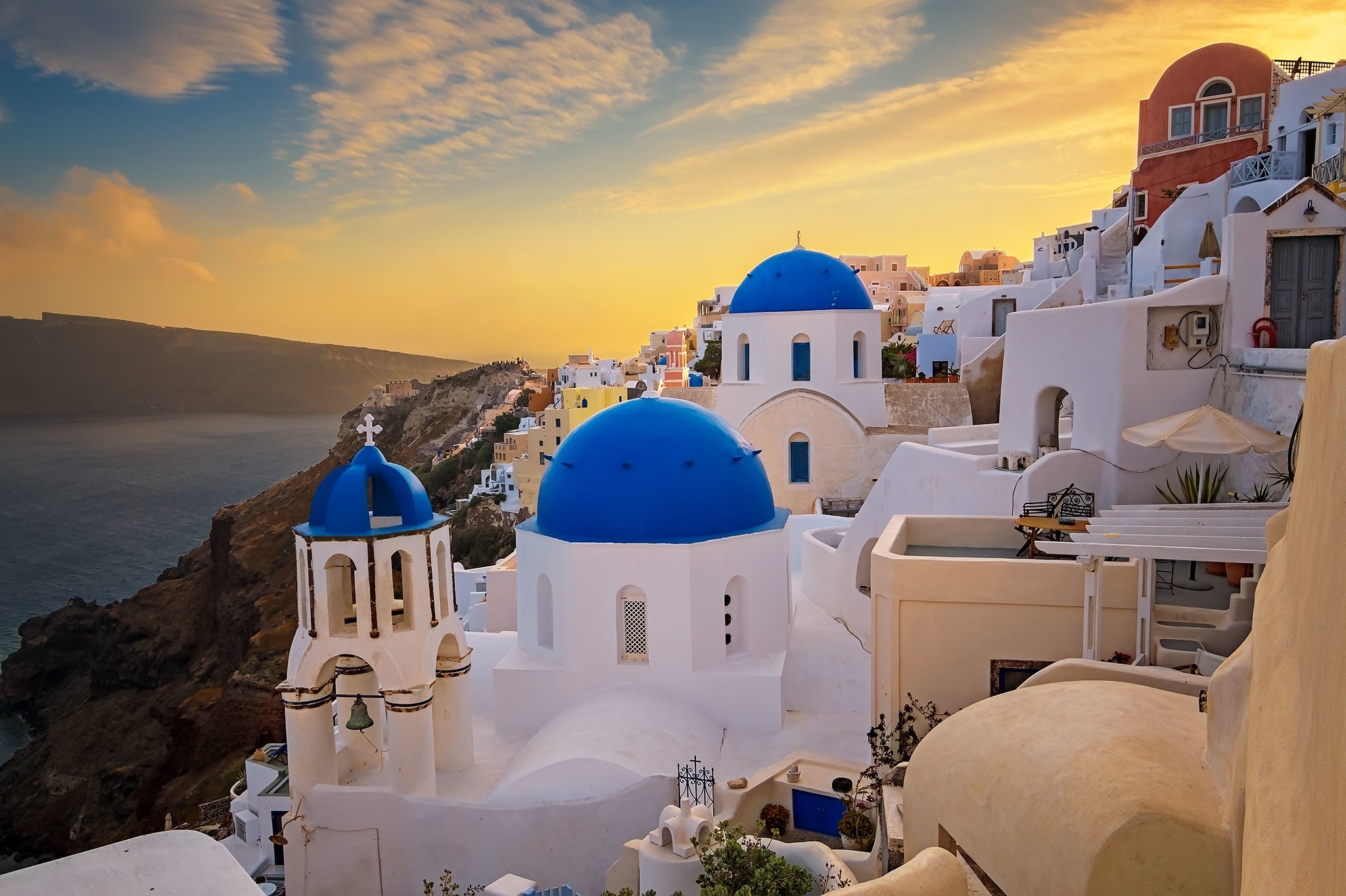 Blue Domes of Oia, Santorini HD wallpapers, Travels, 2050x1370 HD Desktop