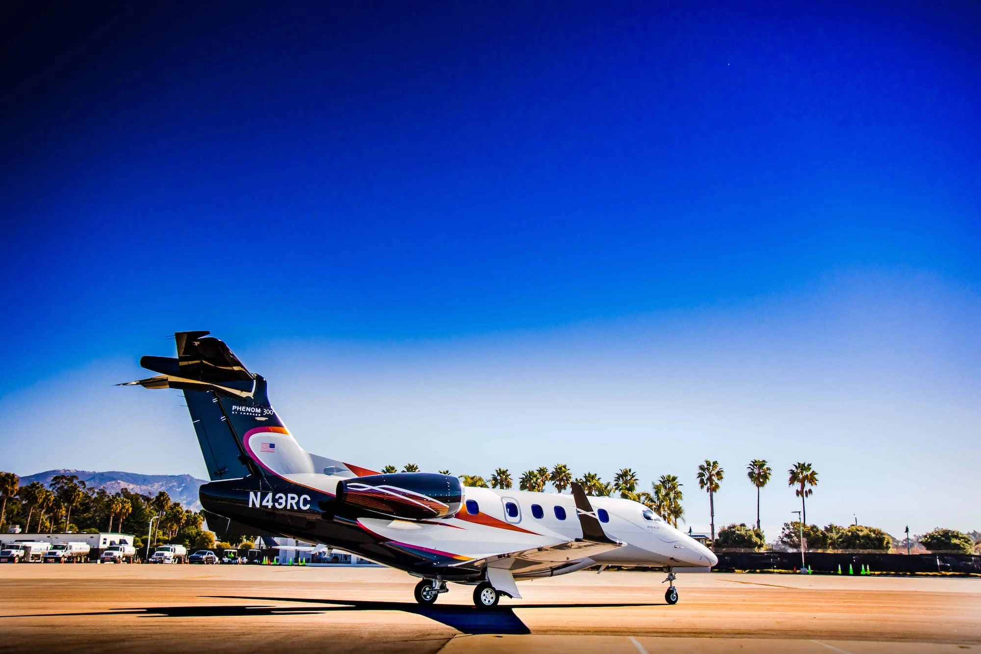 Embraer Phenom, Private jet ownership, Prestigious travel, Maximum comfort, 2000x1340 HD Desktop