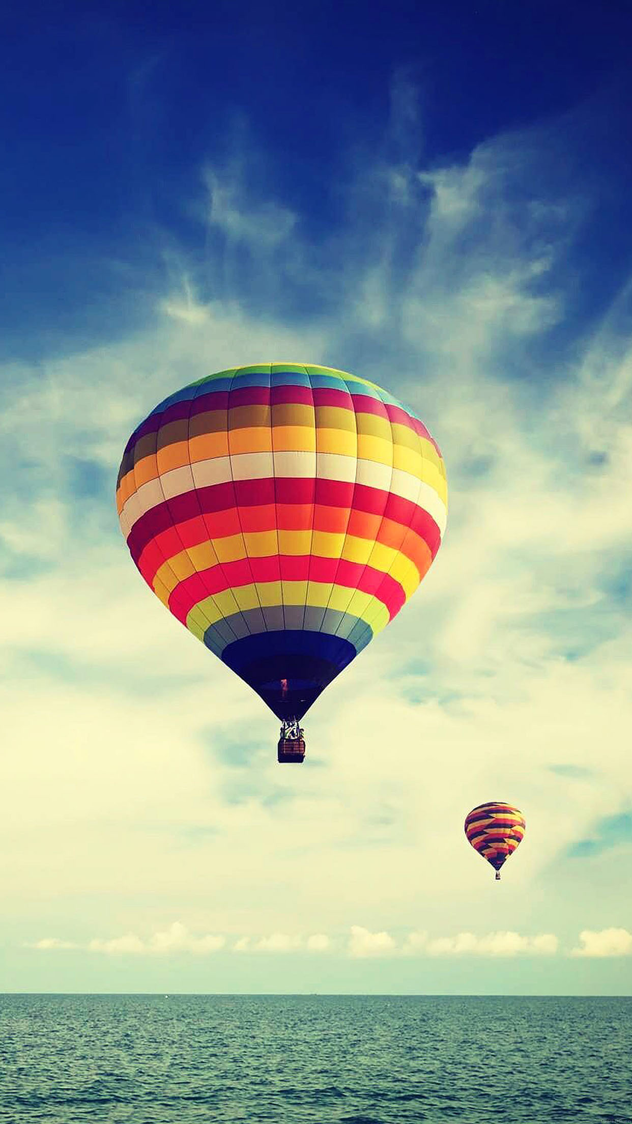 Air sports, Balloon fly sea, Wallpaper, N/A, 1250x2210 HD Phone