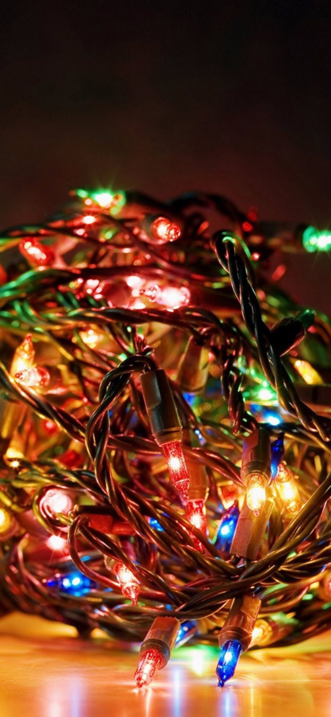 Christmas Lights, Enchanting imagery, Festive spirit, Twinkling beauty, 1130x2440 HD Phone