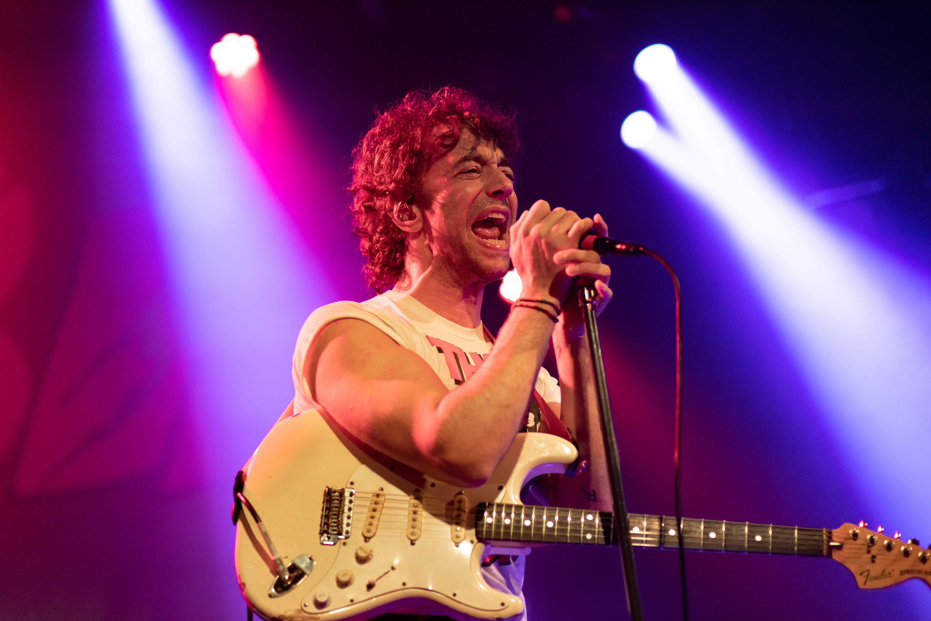 Albert Hammond Jr., The Independent, Impose, Solo performance, 3000x2000 HD Desktop