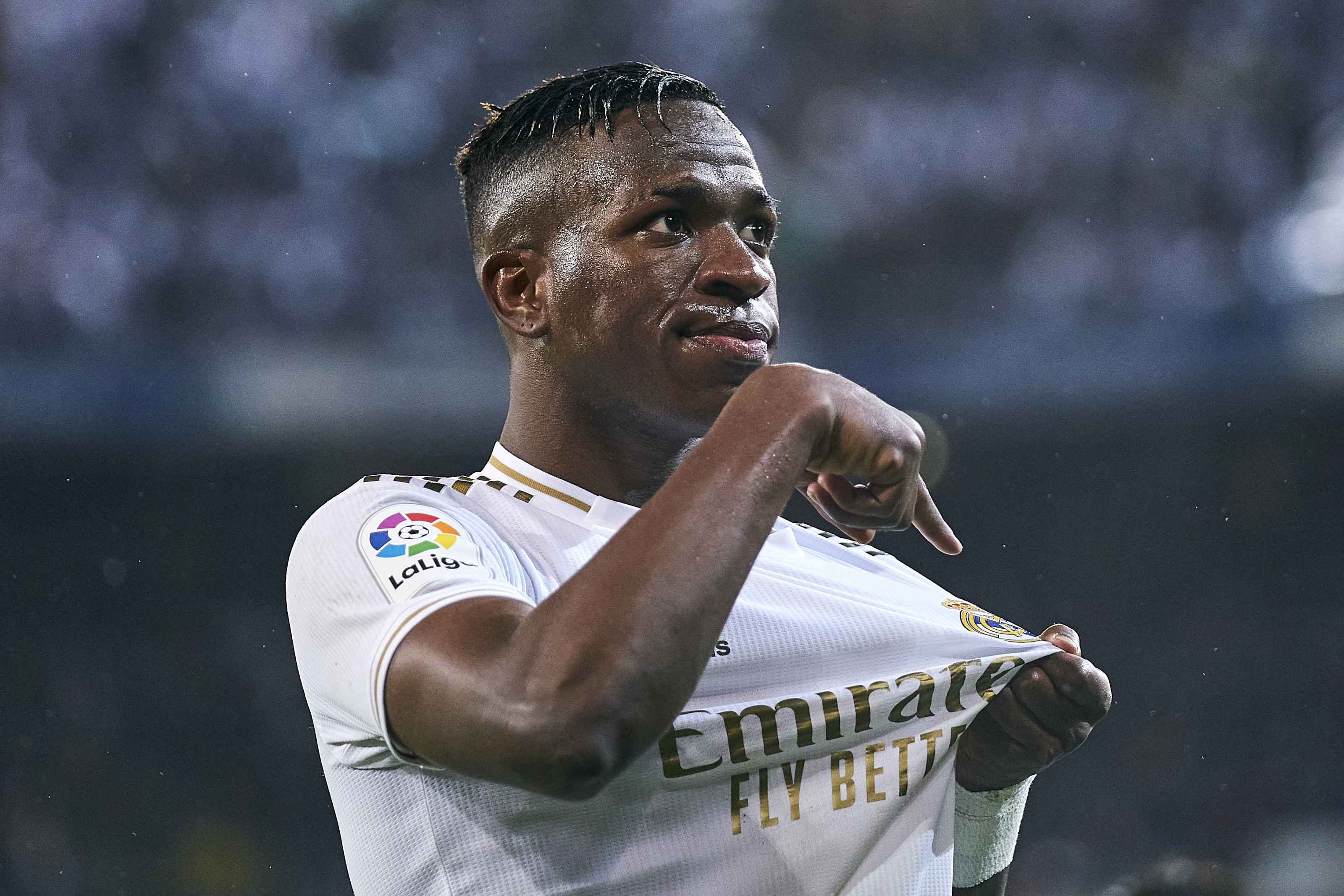 Vinicius Junior, Real Madrid CF home kit, LaLiga patch, HD Desktop wallpaper
