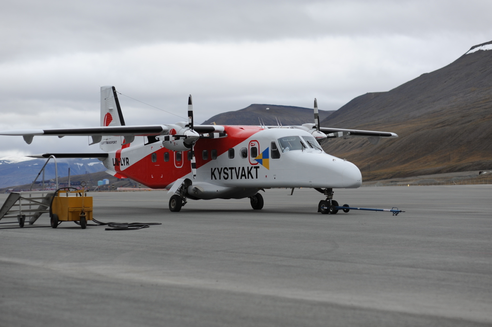 Dornier Do-228, Travels, LN Lyr, Passenger Jet, 1920x1280 HD Desktop
