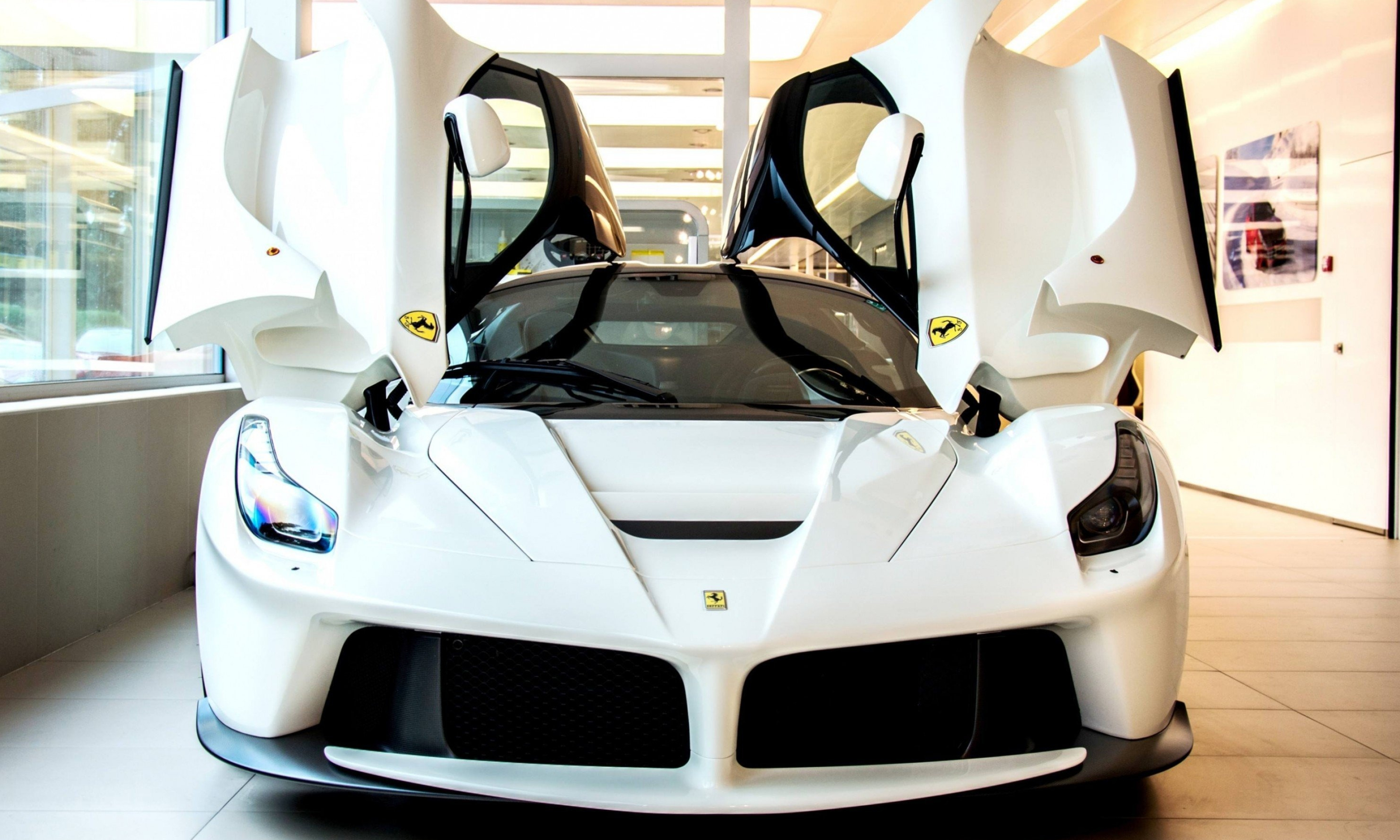 Motor Show, LaFerrari Wallpaper, 3280x1970 HD Desktop