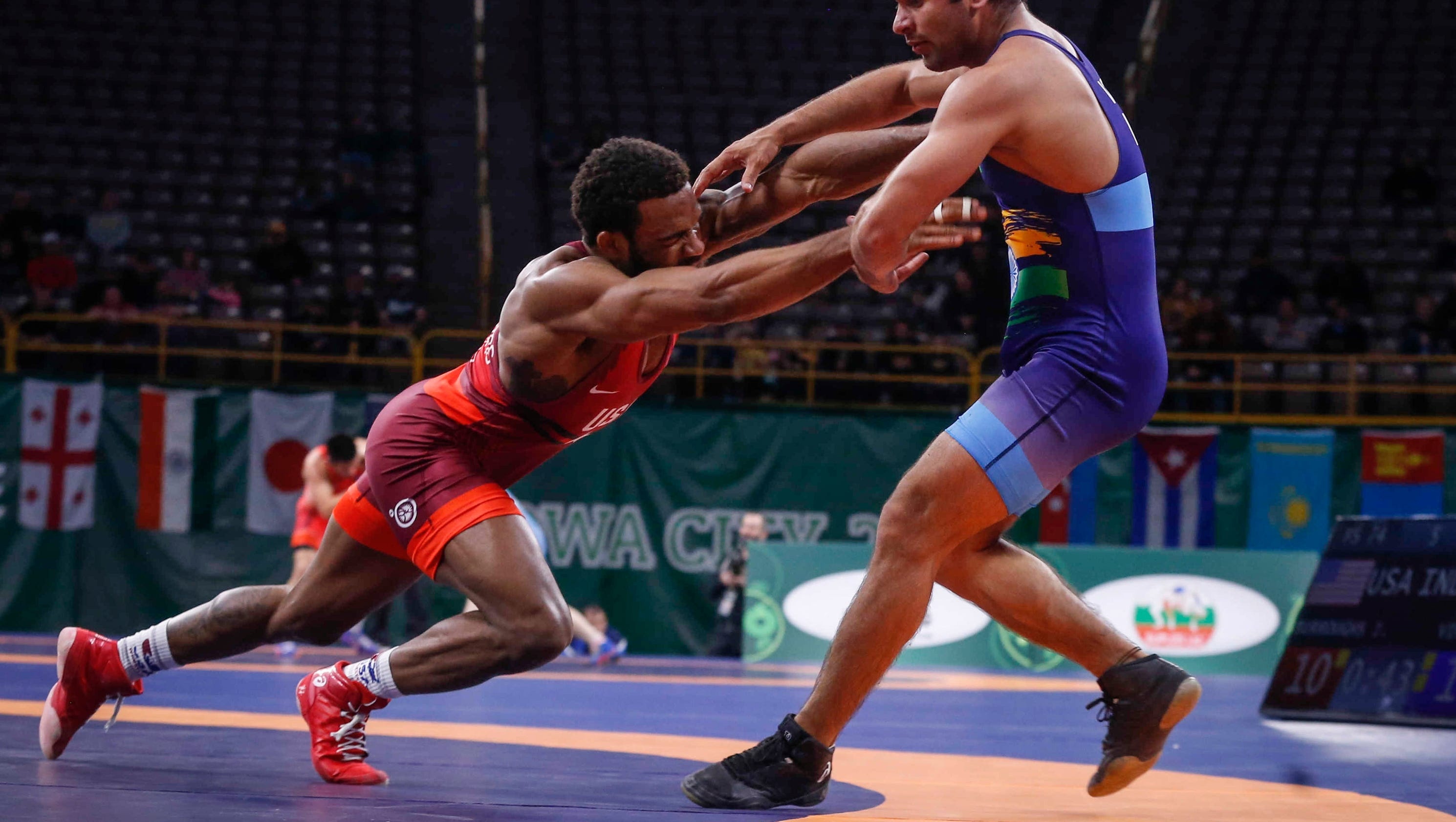 Jordan Burroughs vs Vinod Kumar, Greco-Roman Wrestling Wallpaper, 2980x1690 HD Desktop