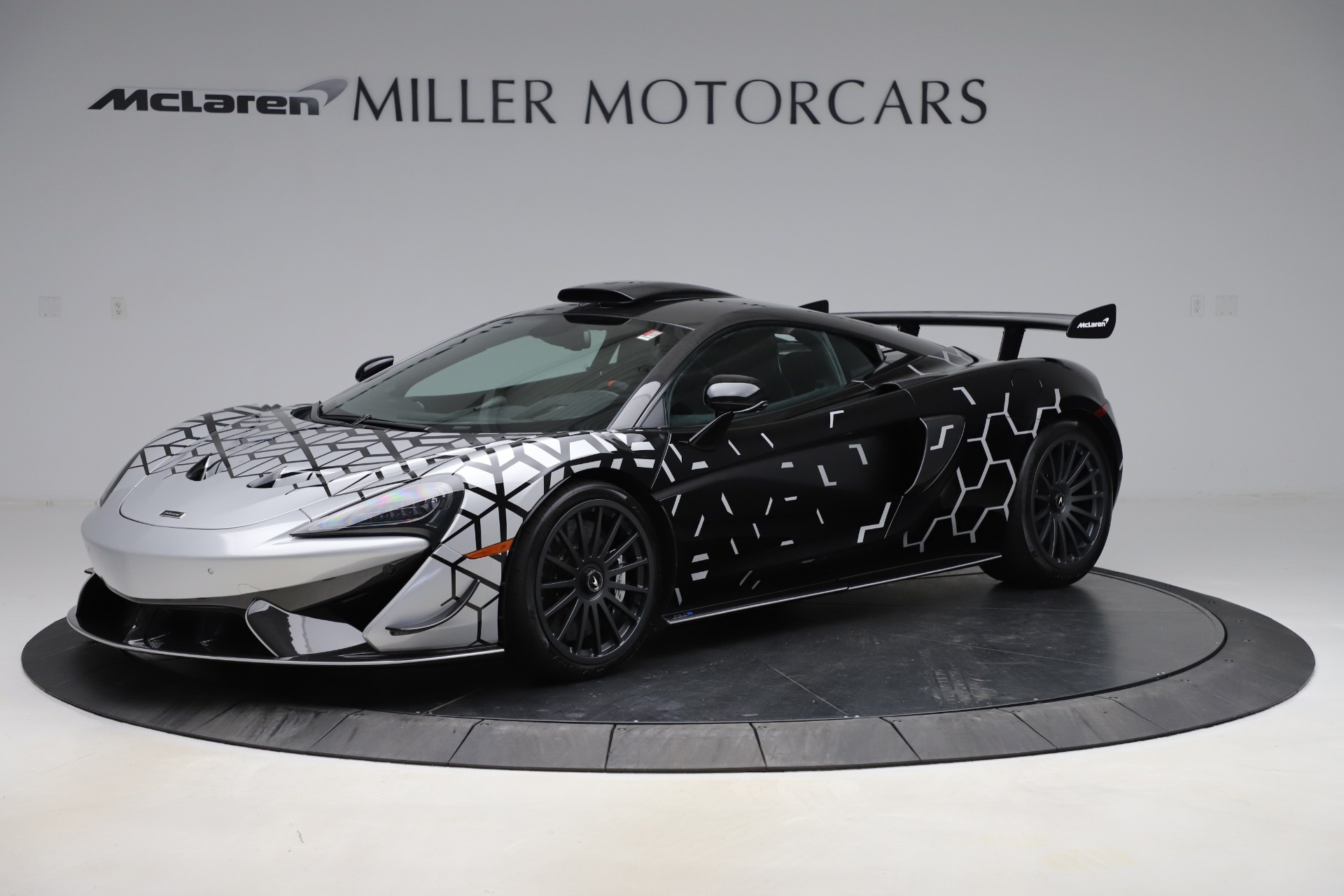 McLaren 620R, Pre-owned sports car, Auto expert, Luxury coupe, 1920x1280 HD Desktop