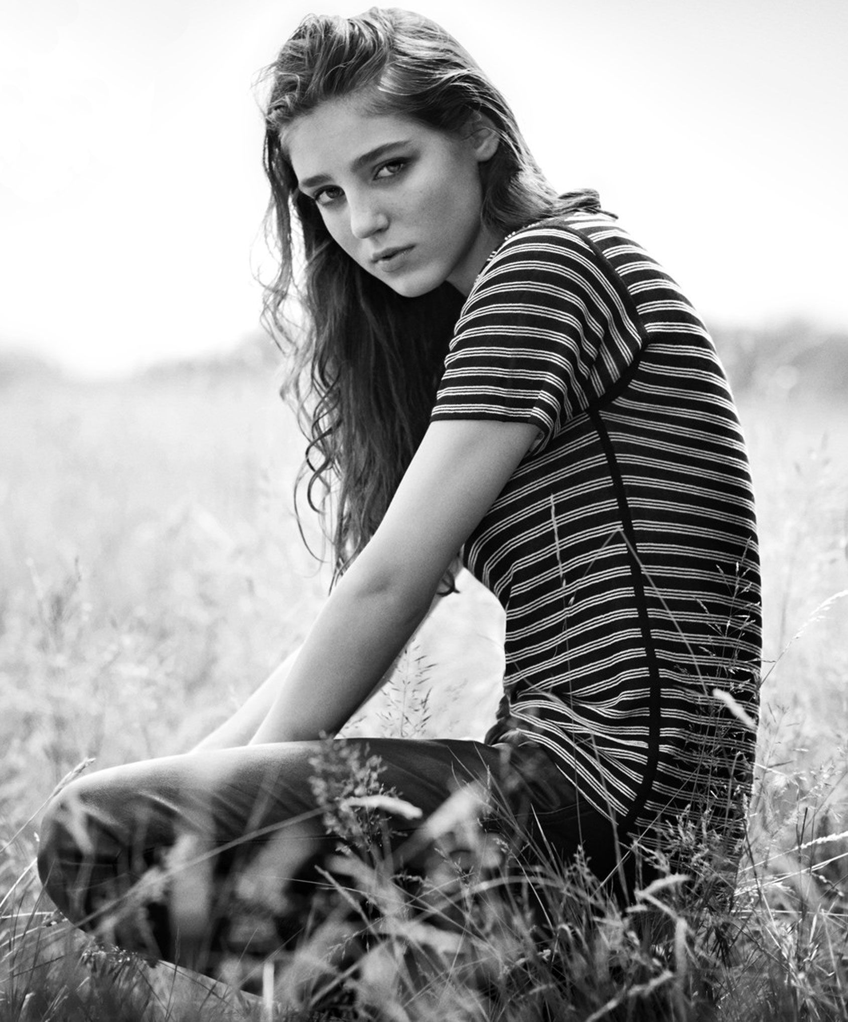 Latest Songstresses, Celebrities, Beautiful People, Birdy, 1690x2040 HD Phone