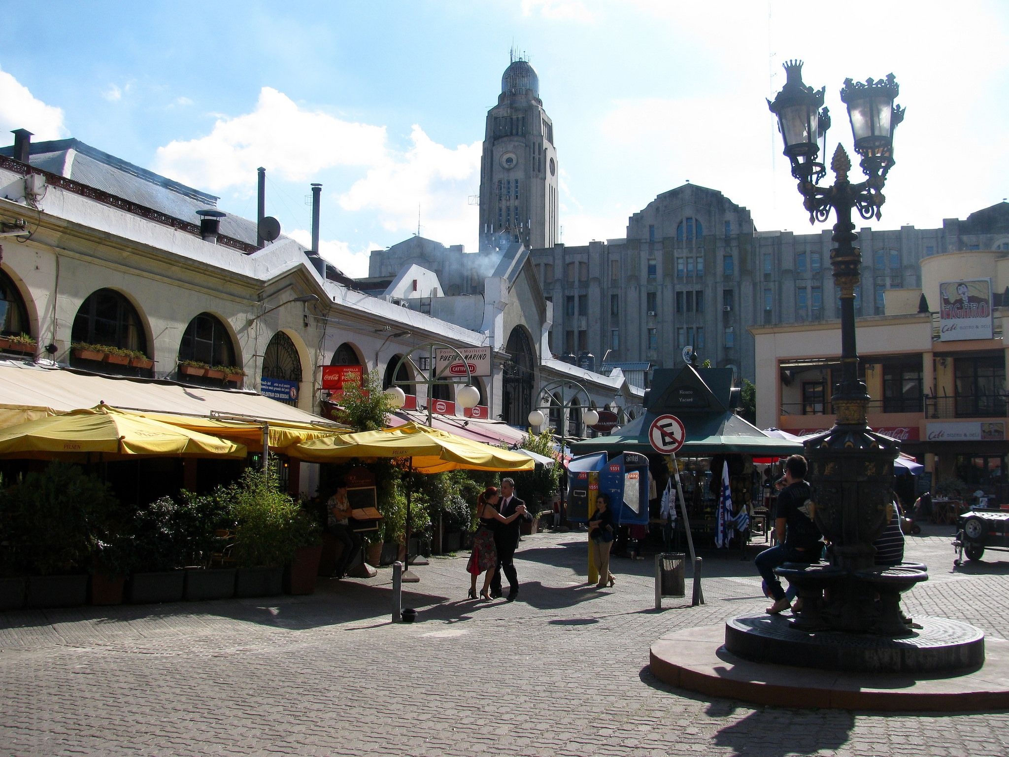 Mercado del Puerto, Montevideo (Uruguay) Wallpaper, 2050x1540 HD Desktop