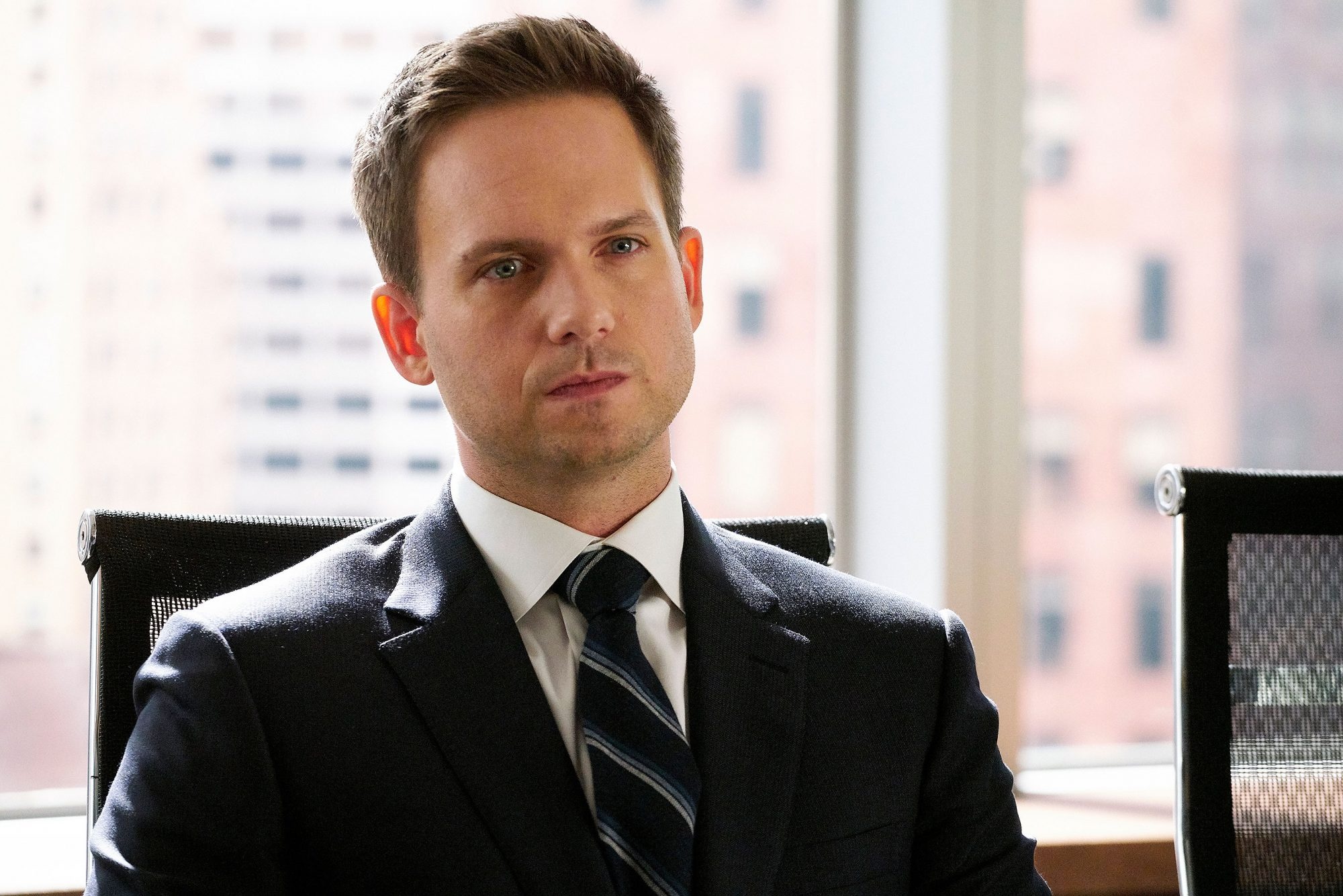 Mike Ross, Patrick J. Adams, navy business suit, HD Desktop wallpaper