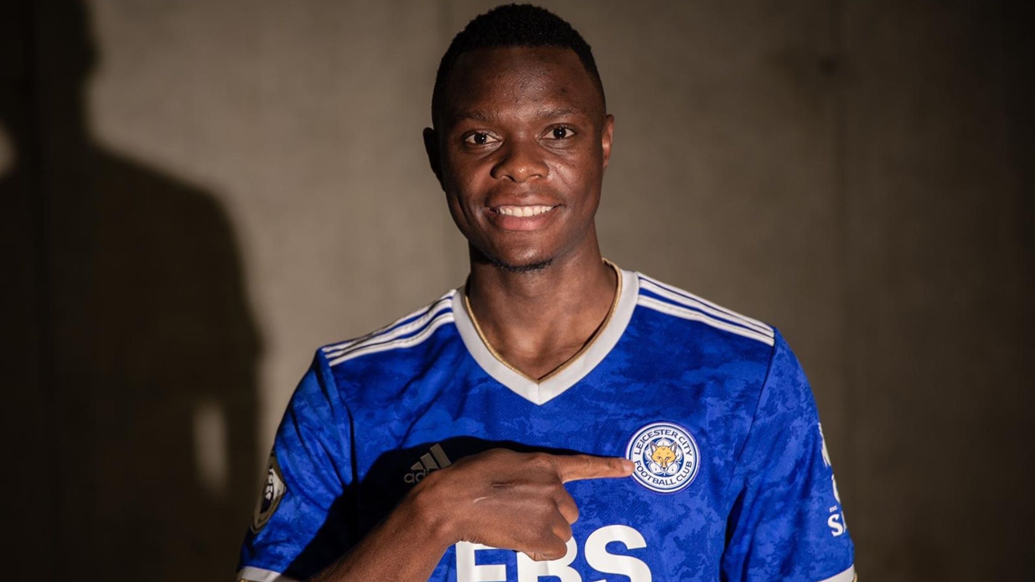 Leicester City, Patson Daka wallpapers, Dynamic shots, 2050x1160 HD Desktop