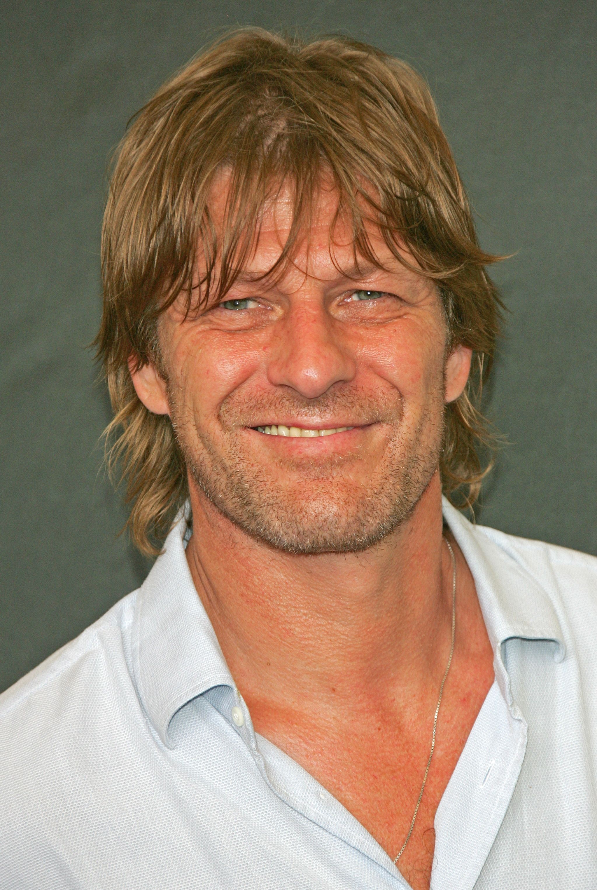 Sean Bean, Private site, British actor, Prominent, 2050x3050 HD Phone