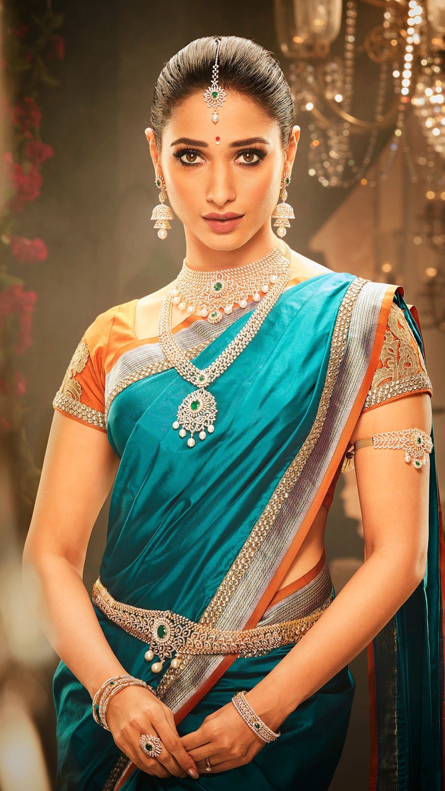 Tamannaah Bhatia, Teal silk saree, Diamond and emerald jewellery, HD Phone wallpaper