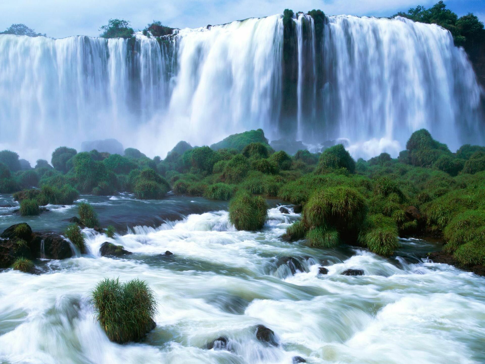 Zambezi River, Victoria Falls Wallpaper, 1920x1440 HD Desktop