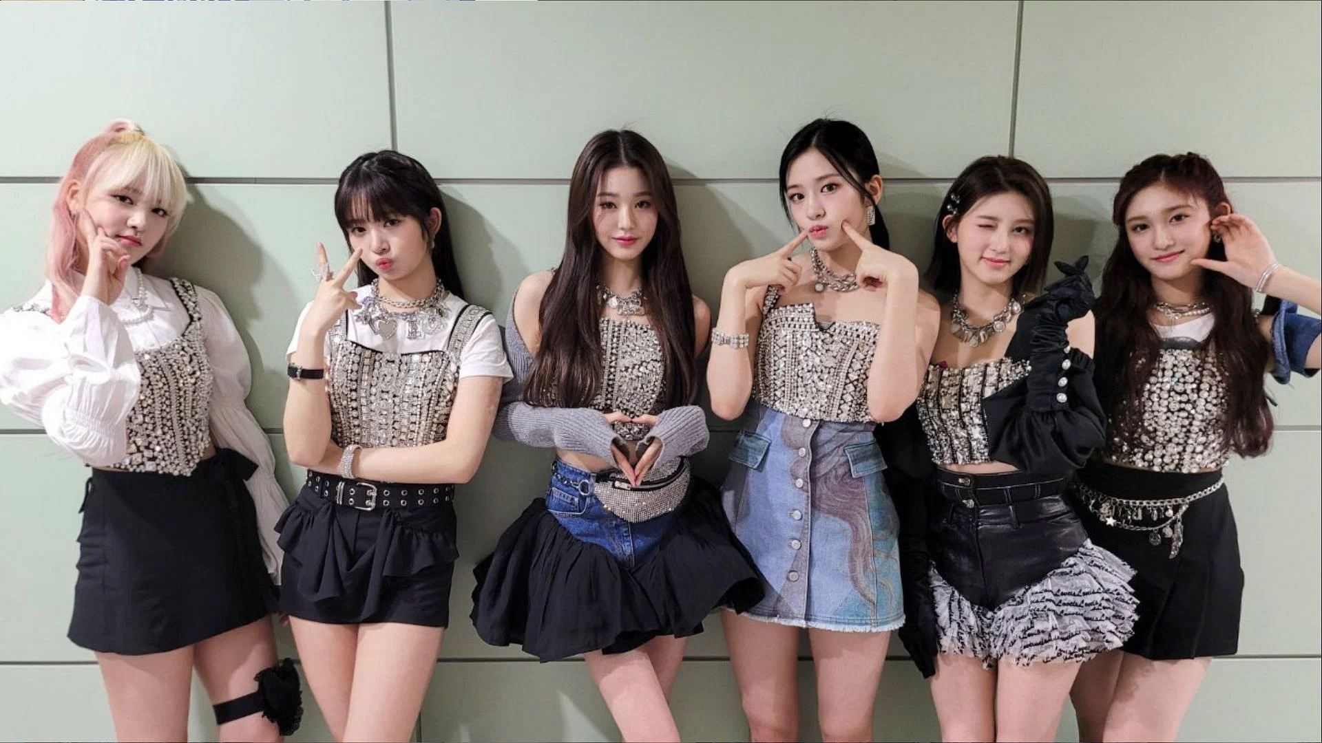 IVE's popularity, Netizens' thoughts, Rookie group success, Public opinions, 1920x1080 Full HD Desktop