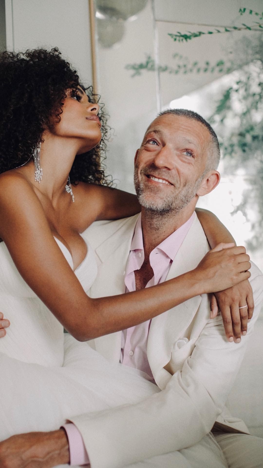 Vincent Cassel, Celebrity wedding, Tina Kunakey, Interracial couple, 1080x1920 Full HD Phone