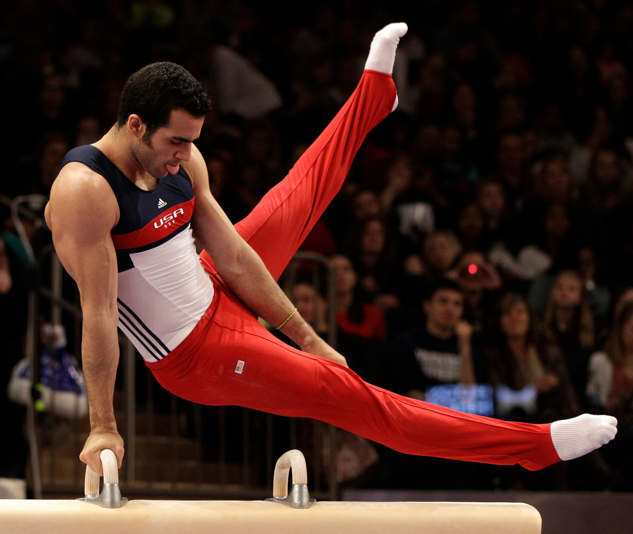 Olympics, Mens gymnastics, Pommel horse struggles, New York Times, 2050x1730 HD Desktop