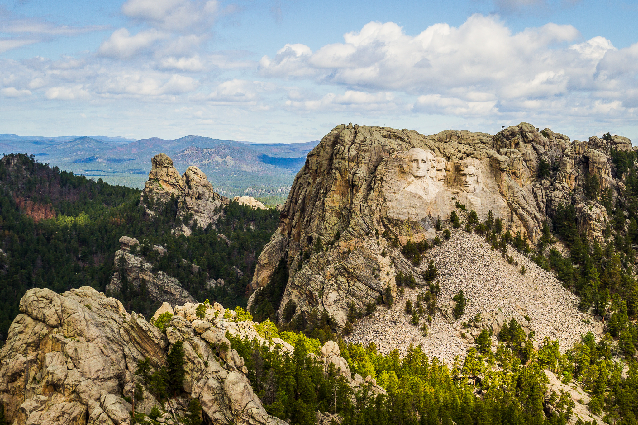 National memorial, Black Hills destination, South Dakota landmark, Tourist attraction, 2050x1370 HD Desktop