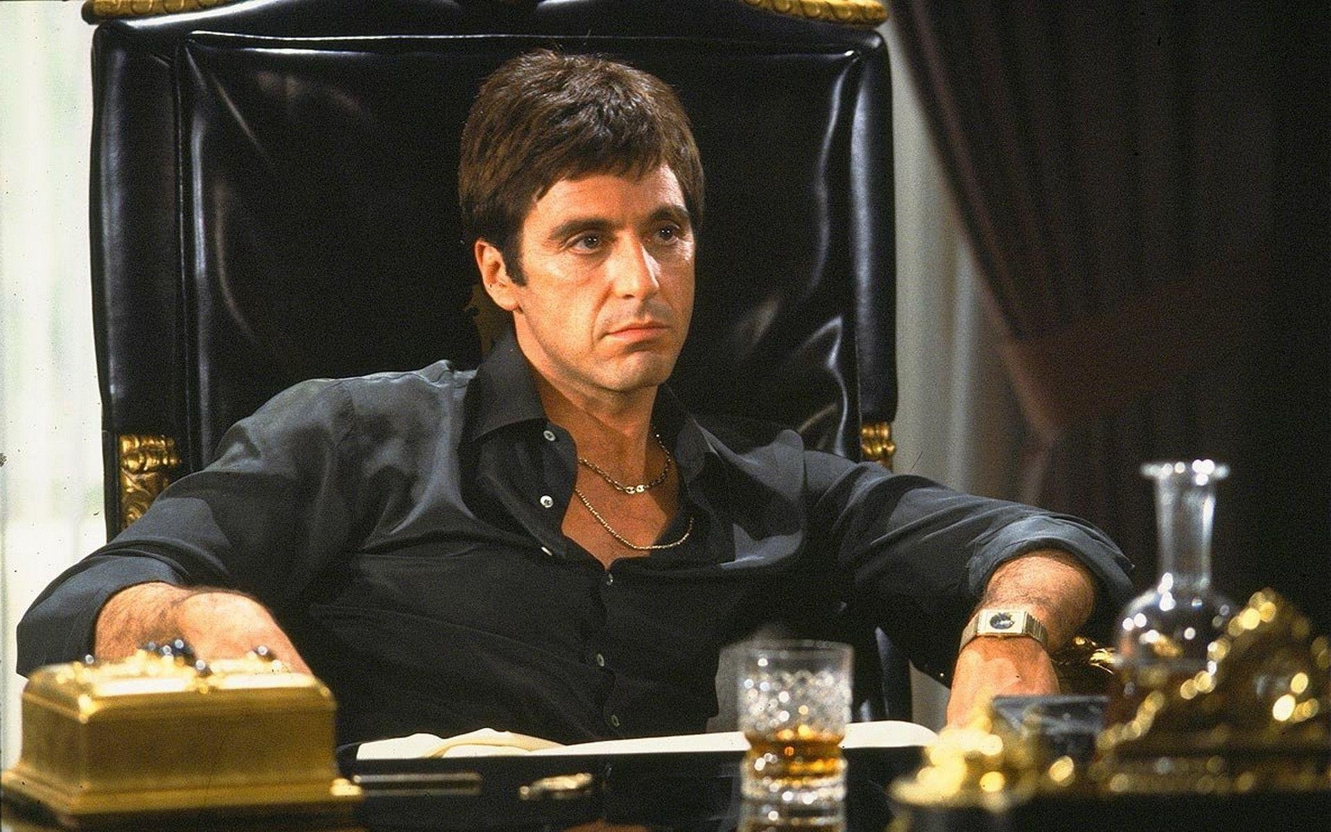Scarface Movie, Gangster lifestyle, Al Pacino, Memorable scenes, 1920x1200 HD Desktop