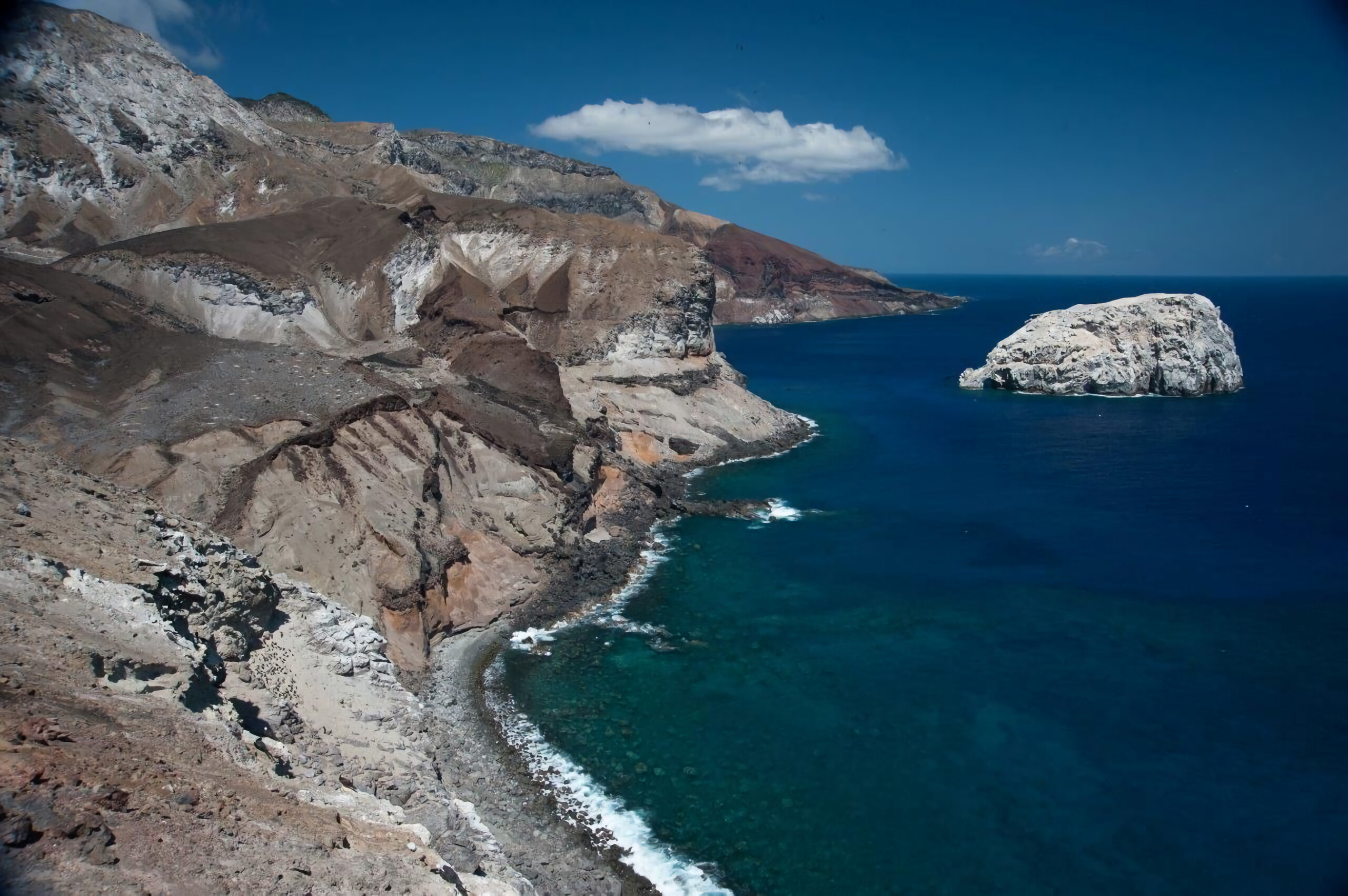 Ascension Island, Travels, Adventure, Wildlife, 2560x1710 HD Desktop