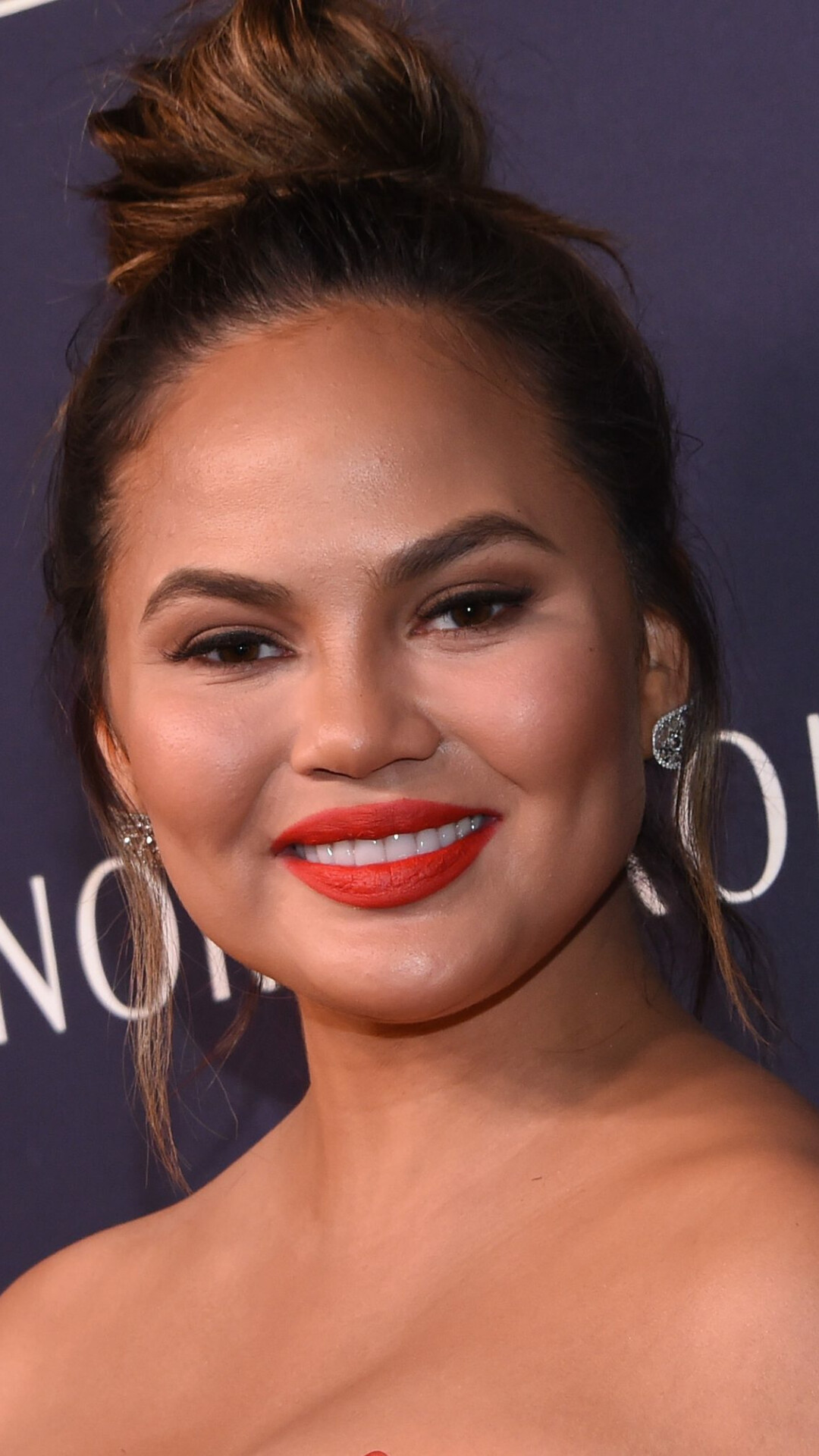 Chrissy Teigen, Celebs, Red carpet appearance, Stylish, 1080x1920 Full HD Phone