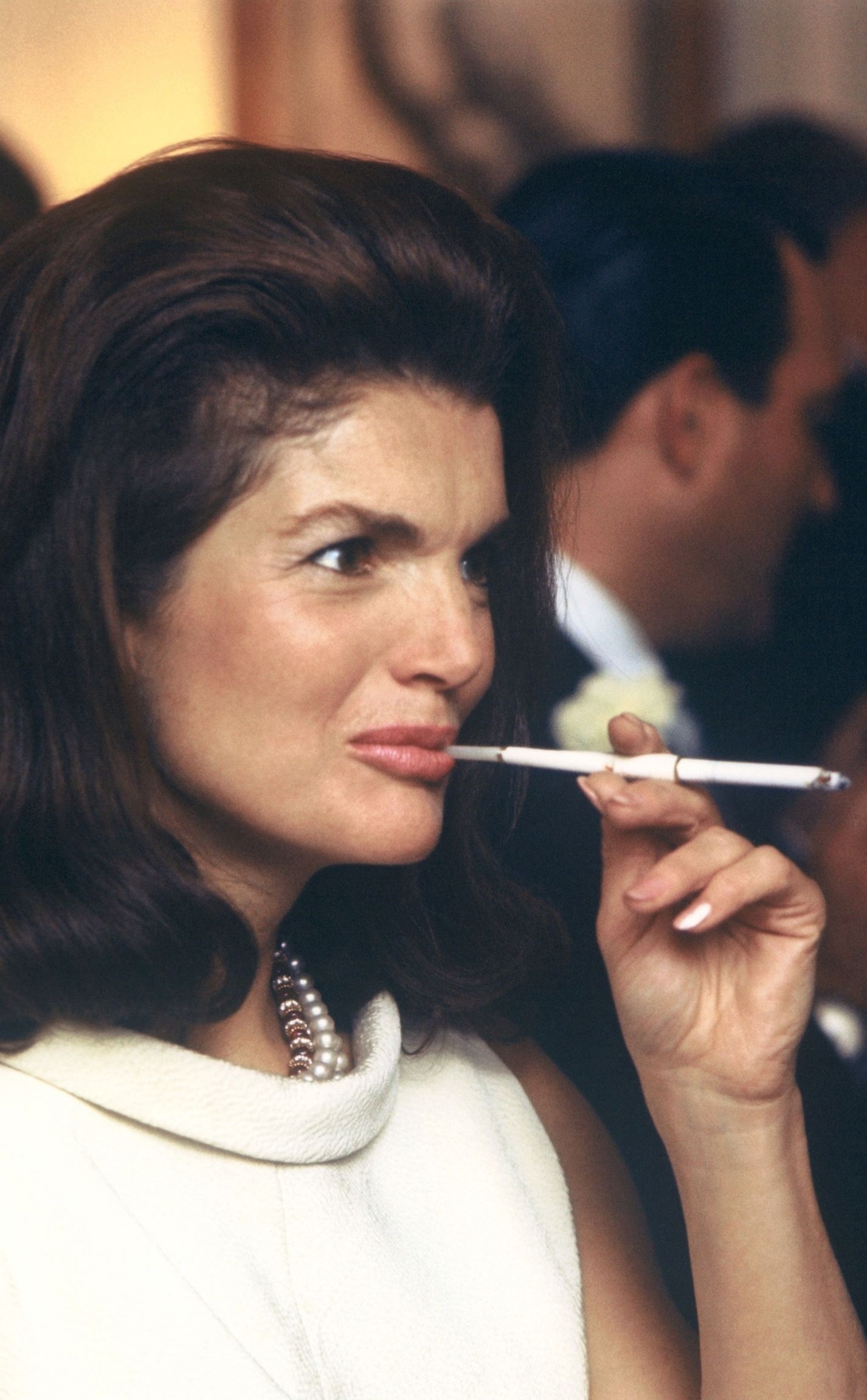 Intimate celebrity shots, Jackie Kennedy, 1430x2310 HD Phone