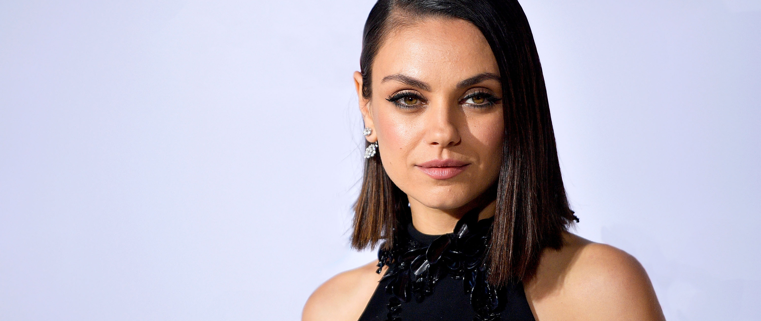 Mila Kunis, 2017, HD, Photos, 2560x1080 Dual Screen Desktop