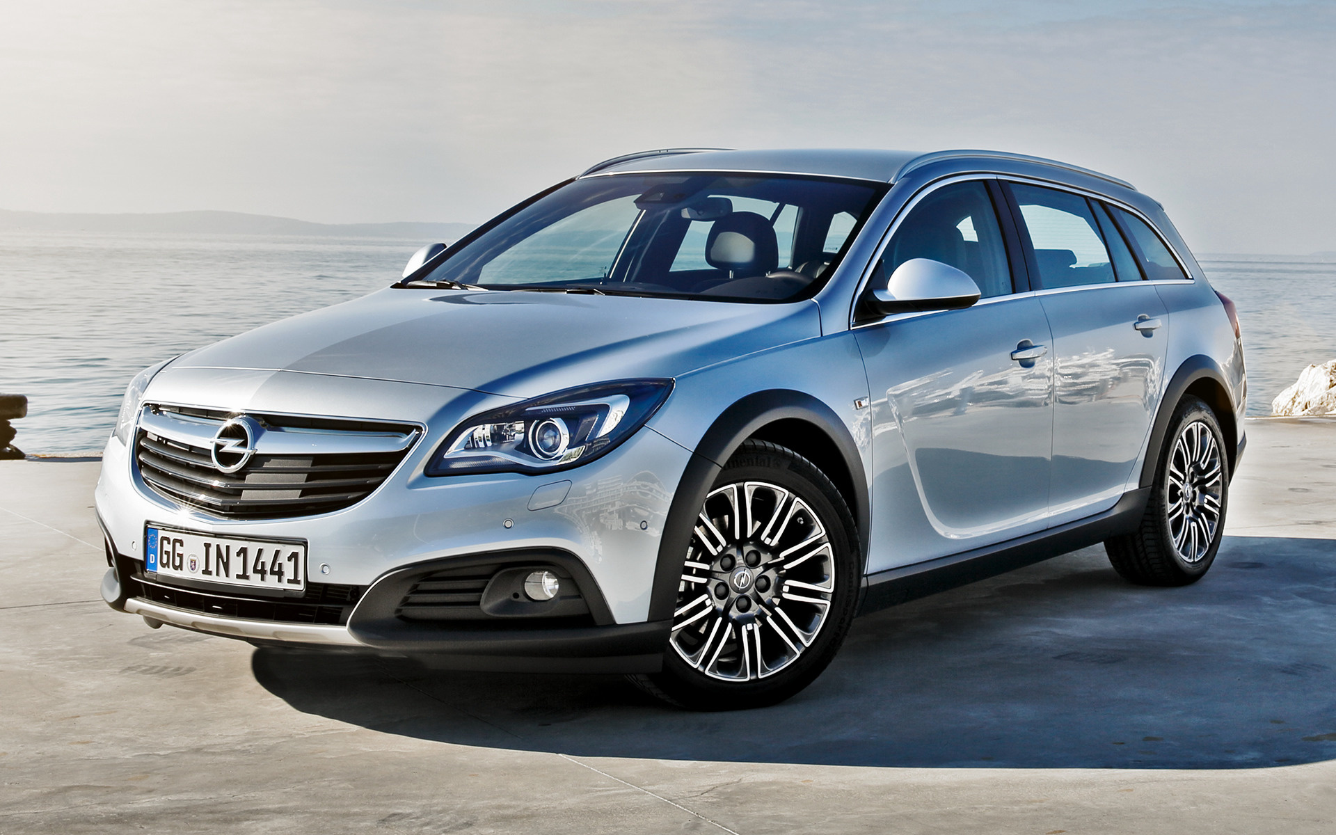 Opel Insignia Country Tourer, Luxury crossover, Impressive design, HD visuals, 1920x1200 HD Desktop