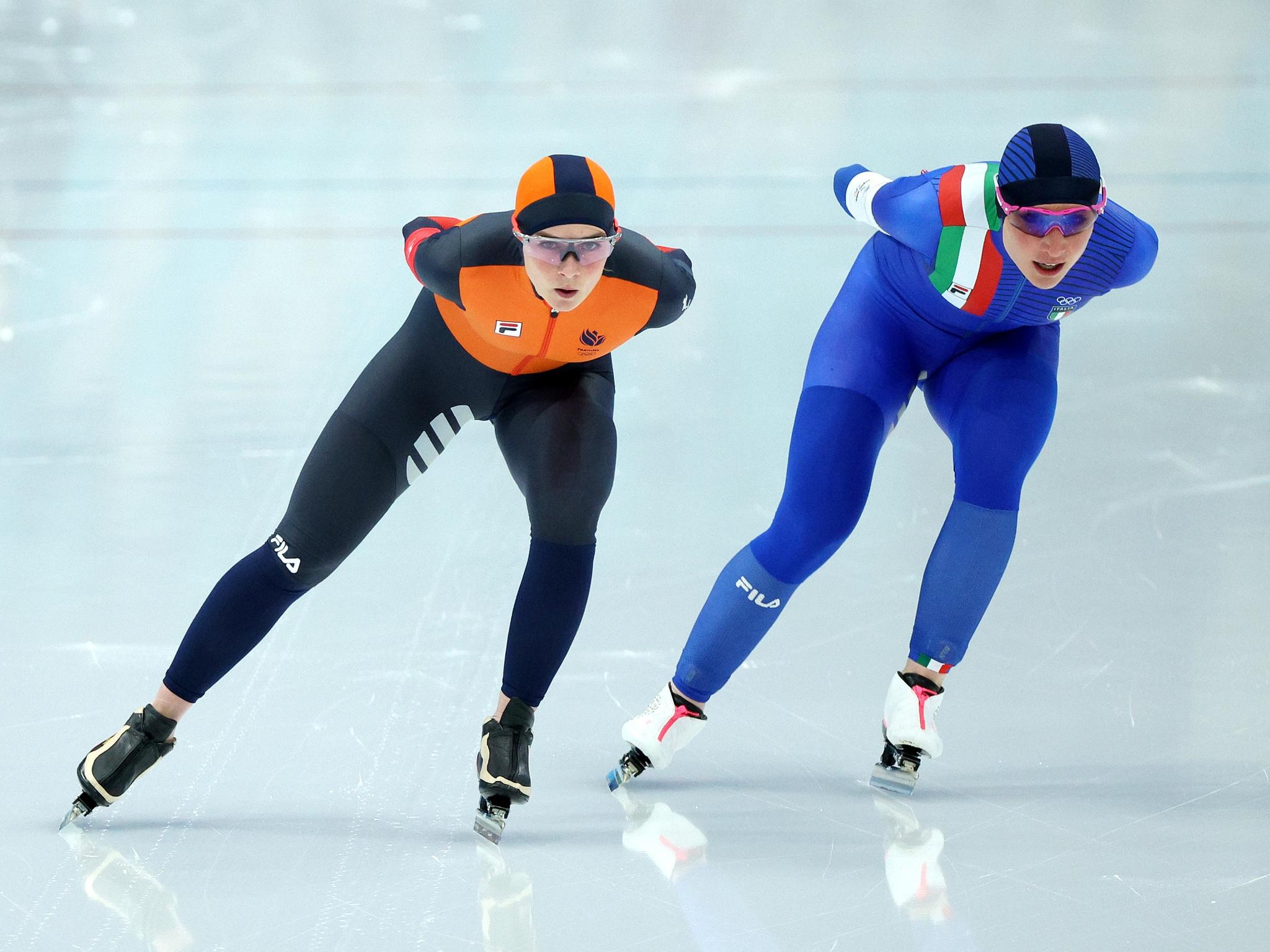 Speed Skaters, Winter Olympics, Venue, Special Ice, 2050x1540 HD Desktop