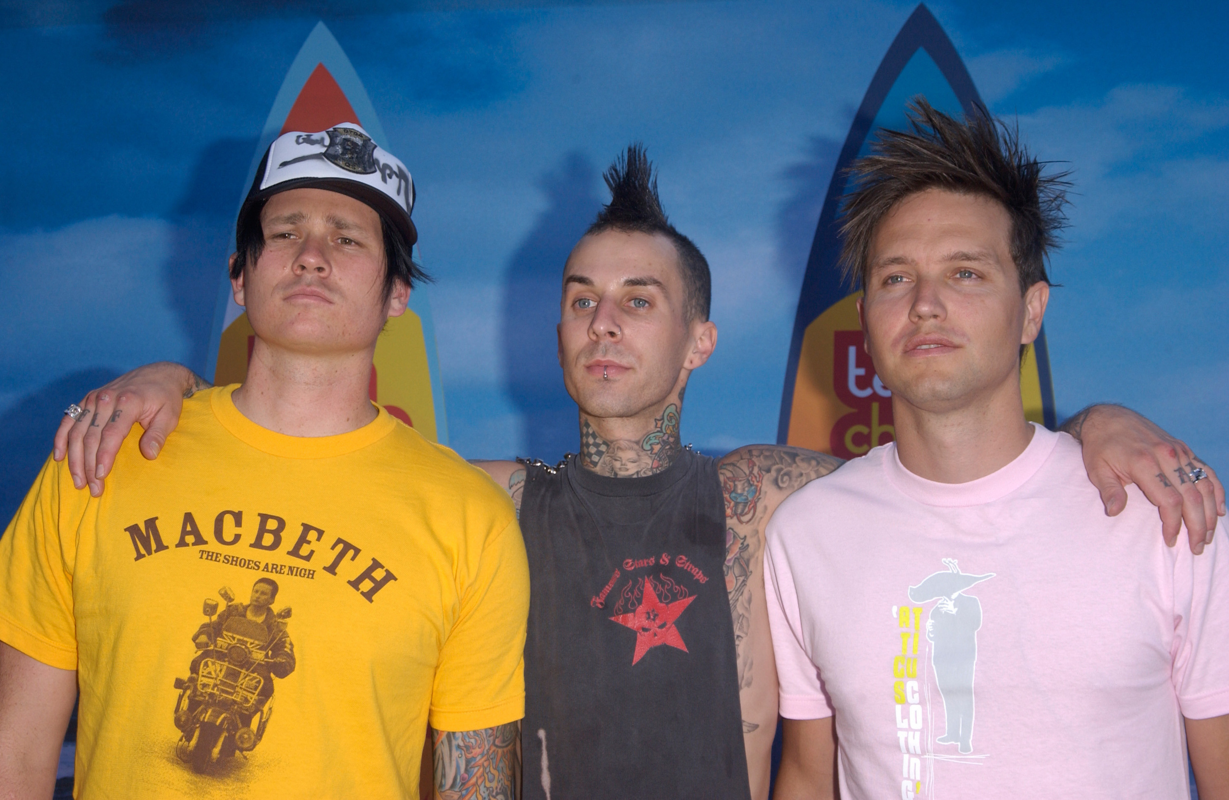 Mark Hoppus music, Cincinnati Reds shout out, Blink-182 cover, Yardbarker mention, 2500x1630 HD Desktop