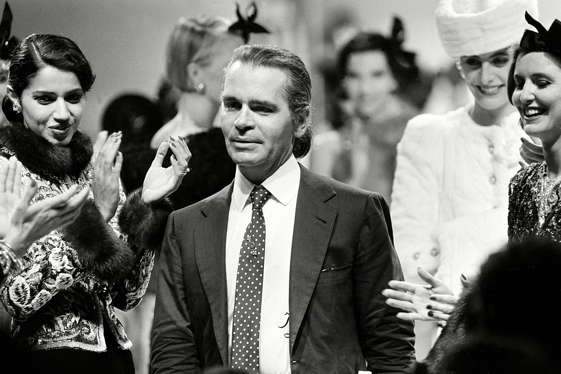 Karl Lagerfeld, Close friends, Fond memories, Vogue Germany, 1920x1280 HD Desktop