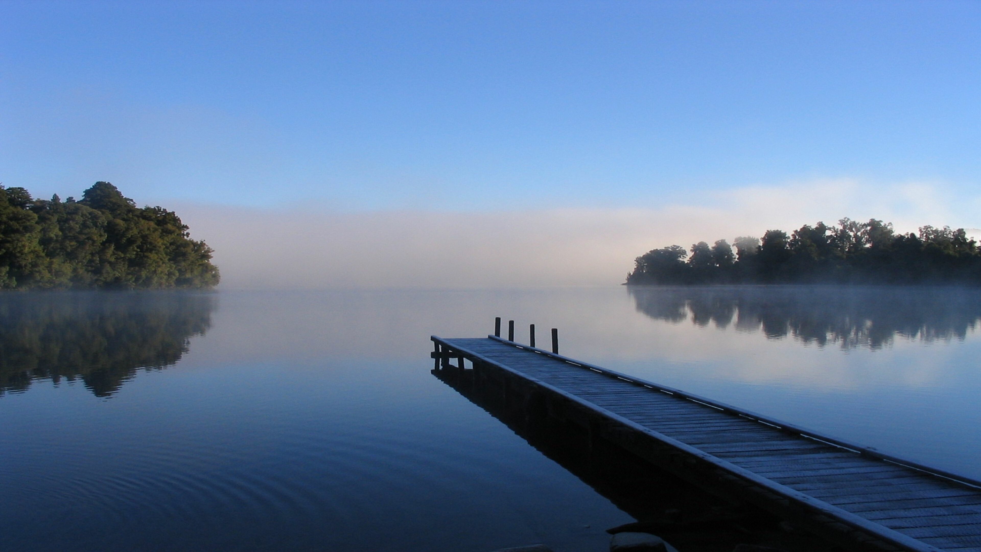Lake serenity, Stunning reflections, Tranquil waters, 4K landscape, 3840x2160 4K Desktop