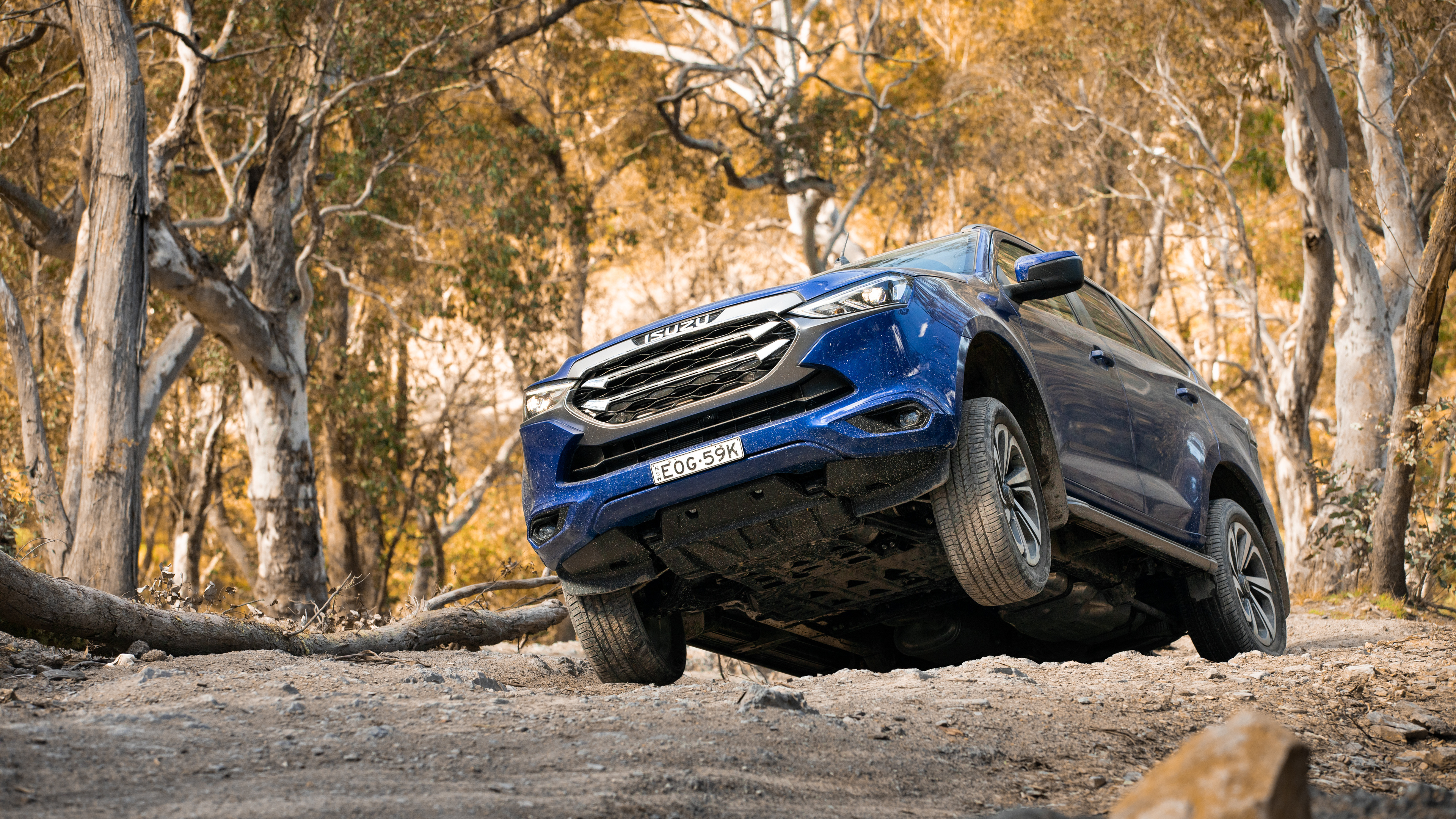 ISUZU MU-X, Auto industry, VFacts 2021 winners, Four wheel drive wagons, 3840x2160 4K Desktop