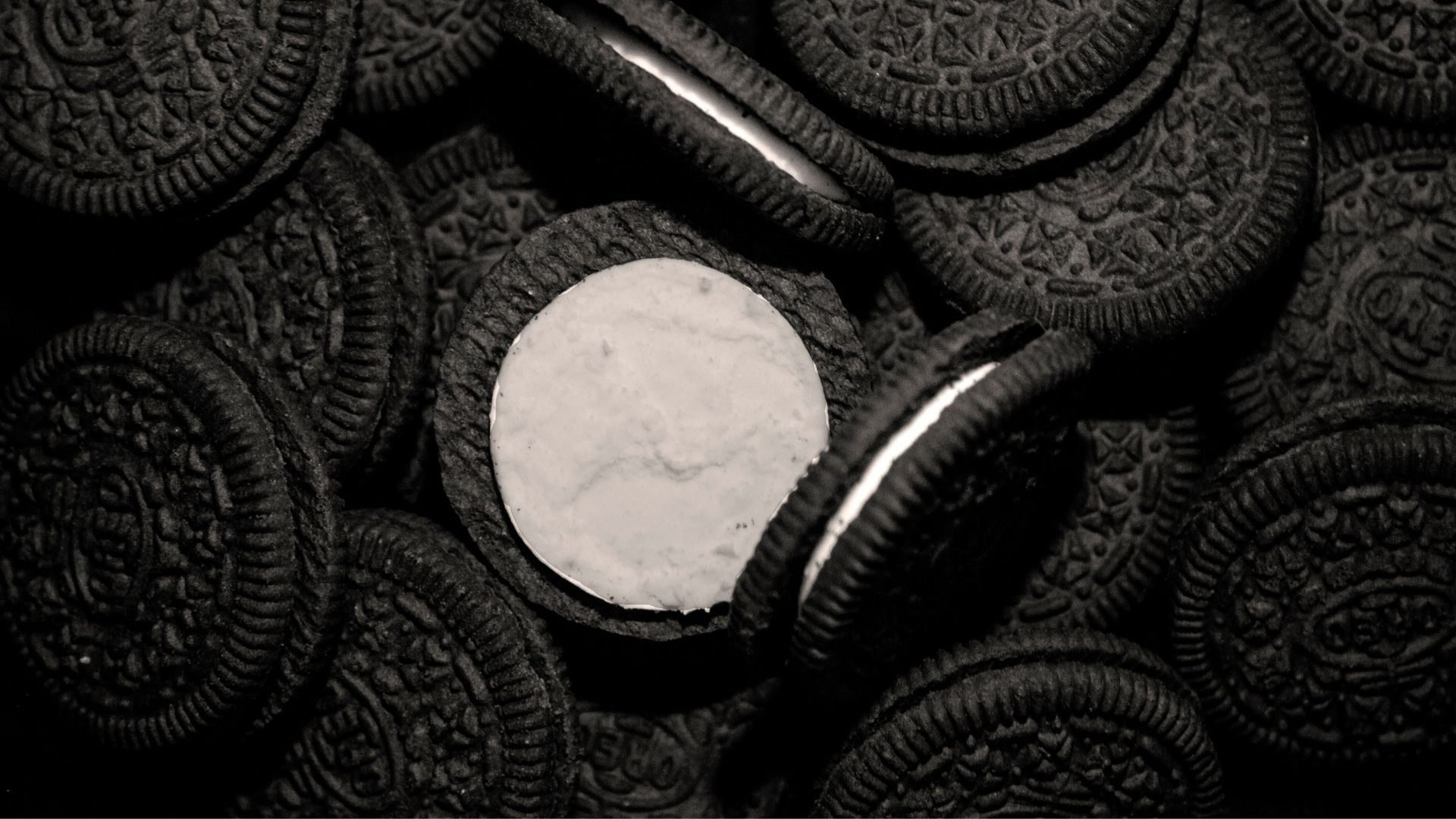 Oreo Cookies, Gluten-free alternatives, Club gluten-free, Cookie treats, 1920x1080 Full HD Desktop