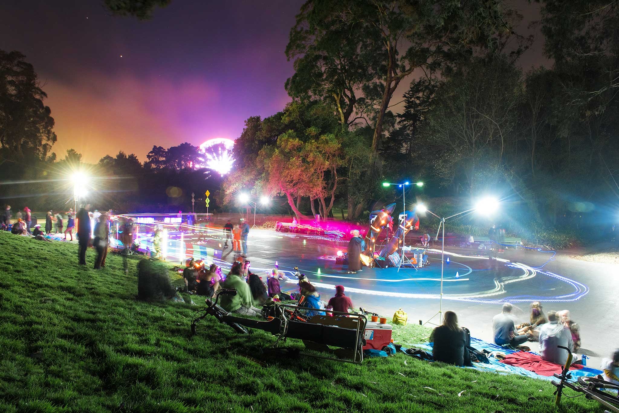 Golden Gate Park, San Francisco's nightlife, Roller rink, Lives on, 2050x1370 HD Desktop