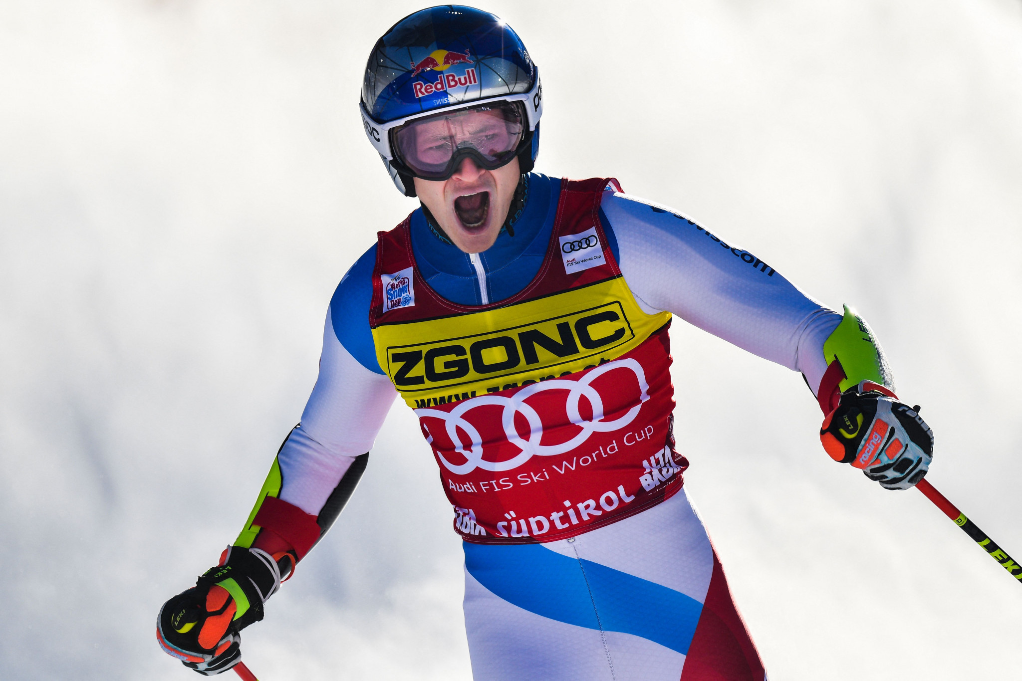 Marco Odermatt, Alta Badia win, World cup leader, 2050x1370 HD Desktop