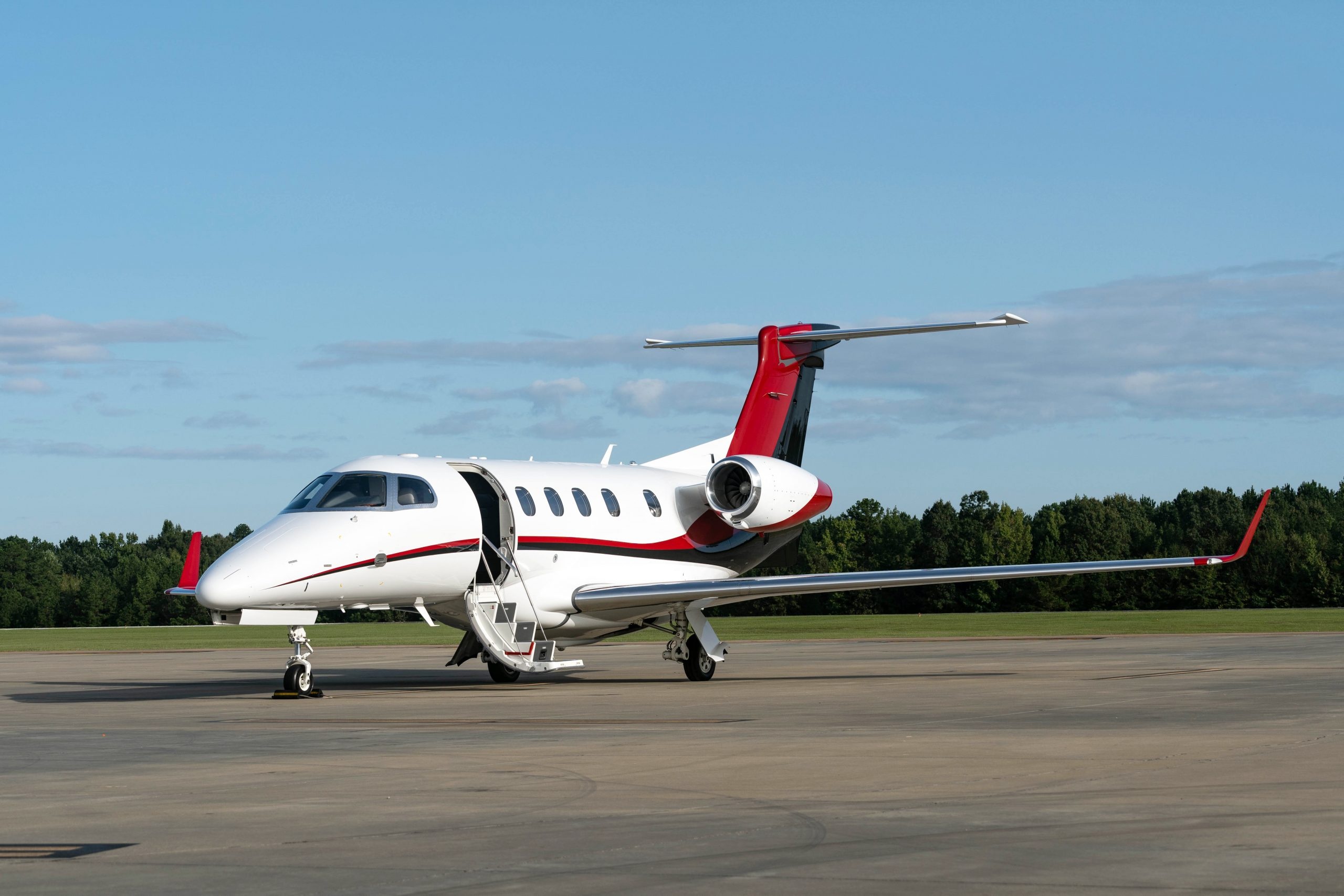 Embraer Phenom, Phenom 300 for Sale, 2560x1710 HD Desktop