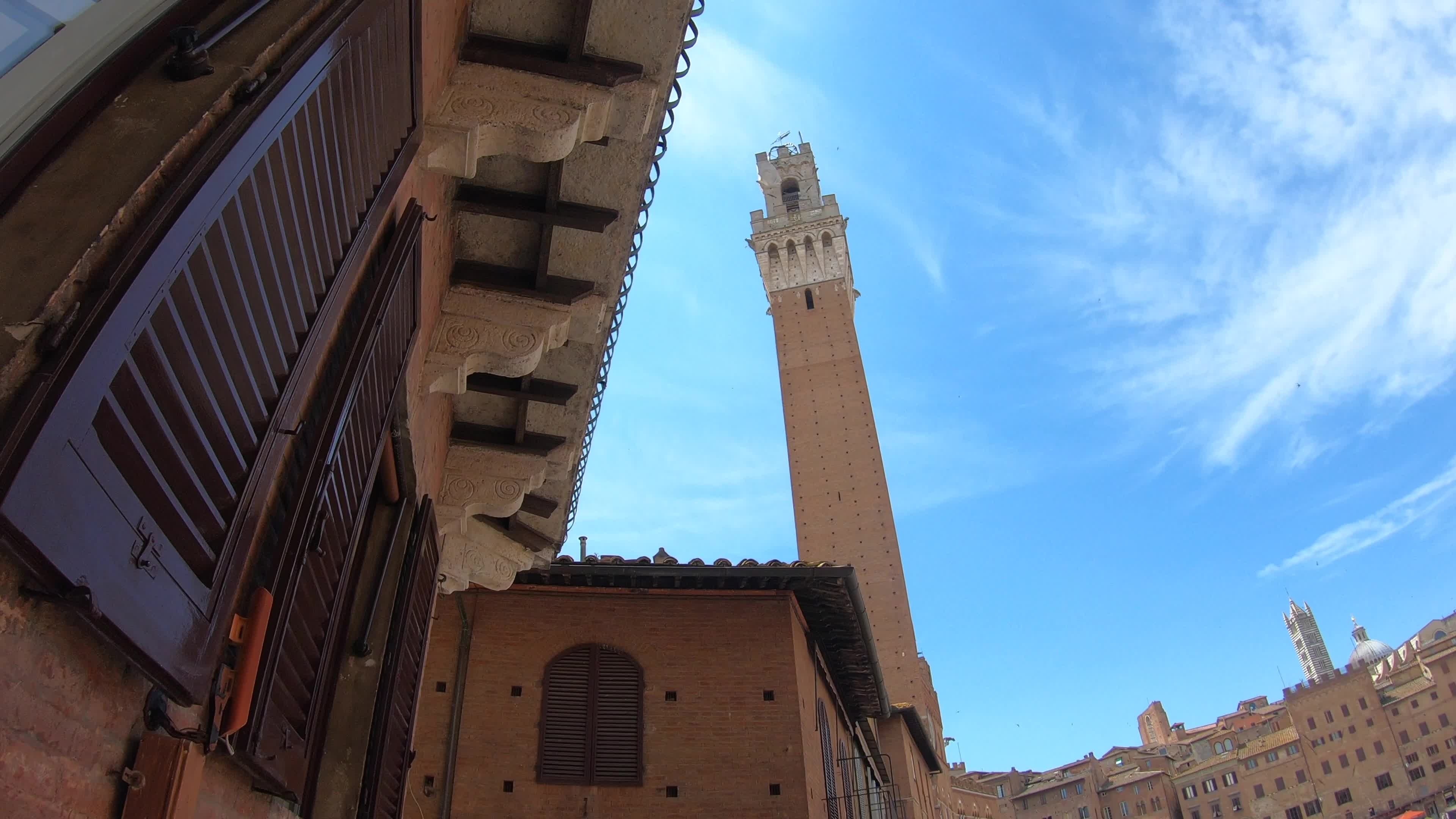 Balcony dining in Siena, Piazza del Campo view, Tuscan lunch, European village, 3840x2160 4K Desktop