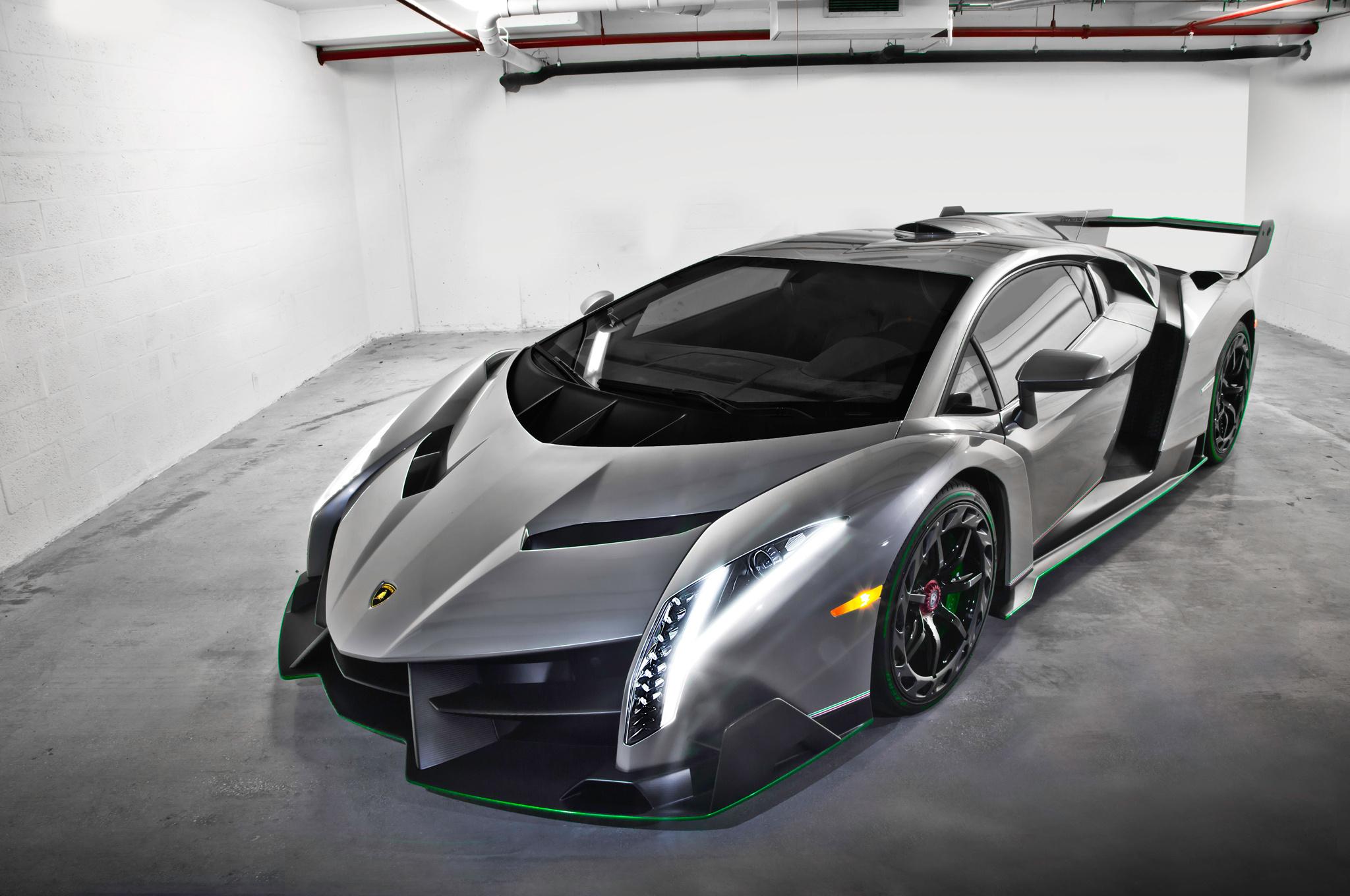 Garage, Lamborghini Veneno Wallpaper, 2050x1360 HD Desktop