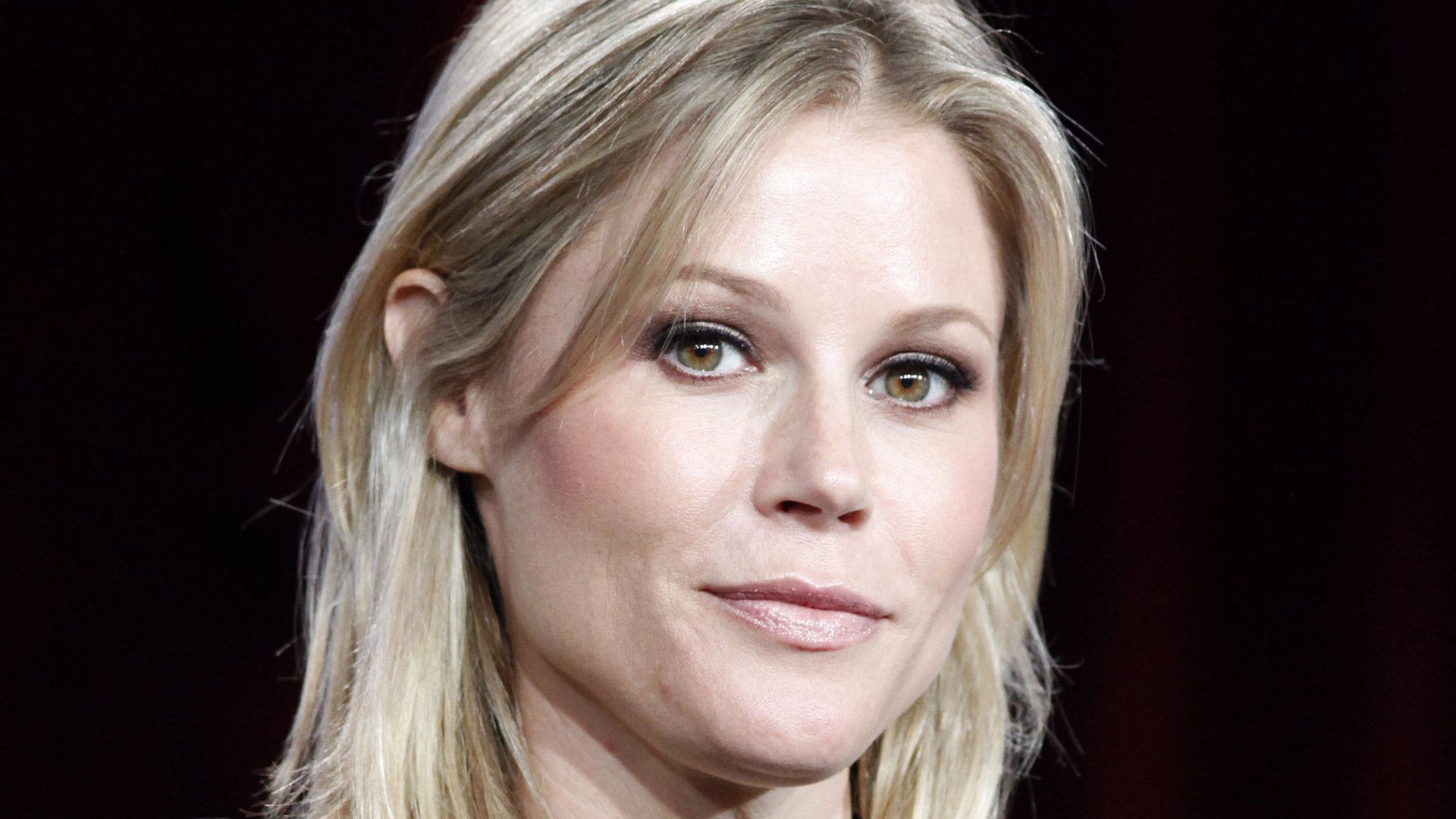 Julie Bowen, Film career, Celebrity style, Screen presence, 1920x1080 Full HD Desktop