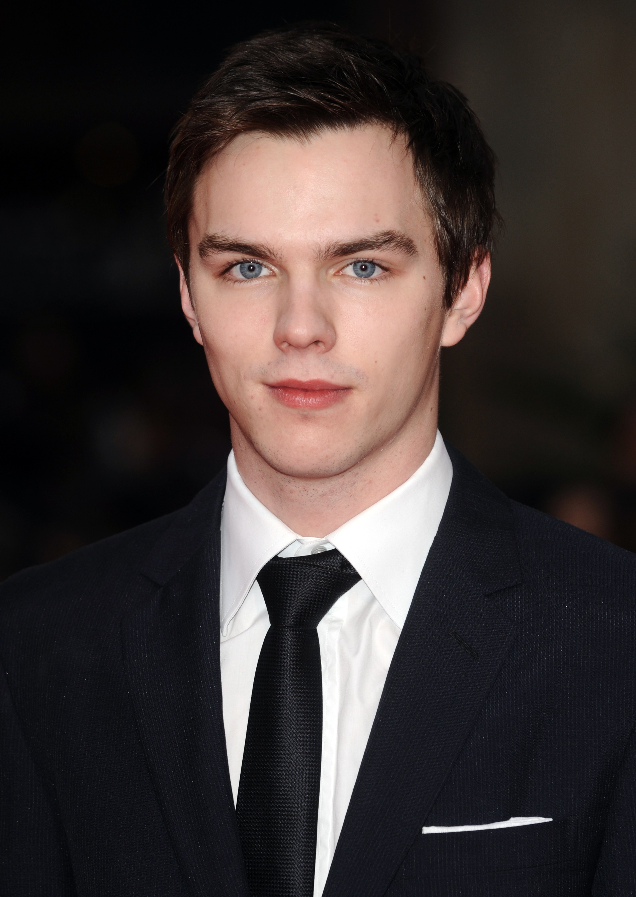 Nicholas Hoult, Celebrity, HQ, 4K, 2130x3000 HD Phone