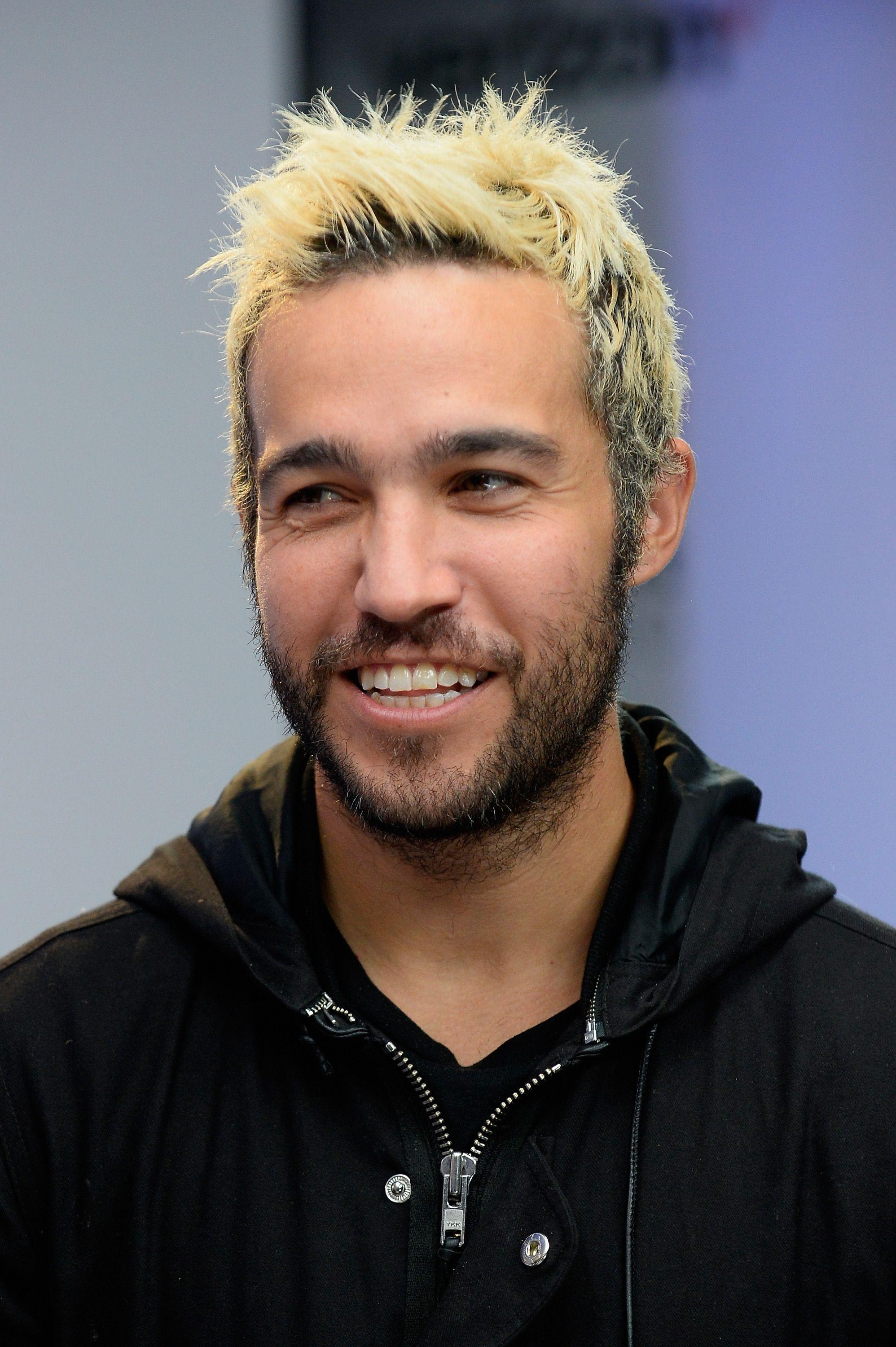 Pete Wentz, Wallpapers, 2000x3000 HD Phone