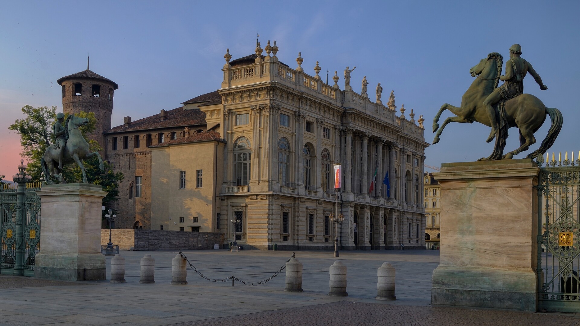 Turin, Palazzo Madama, HD wallpaper, Historical beauty, 1920x1080 Full HD Desktop