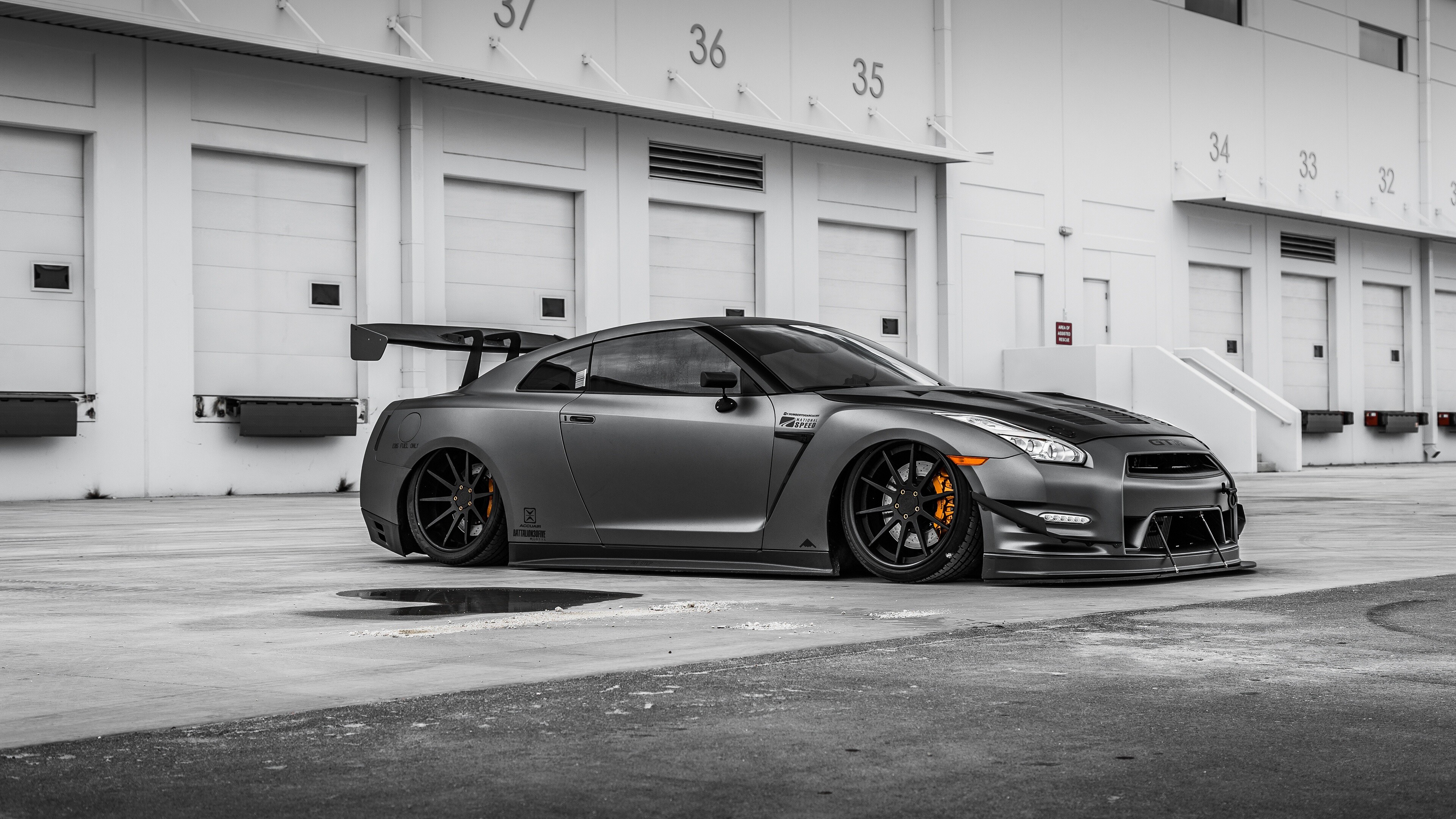Nissan GTR, Side view perfection, 4K beauty, Desktop treasure, 3840x2160 4K Desktop