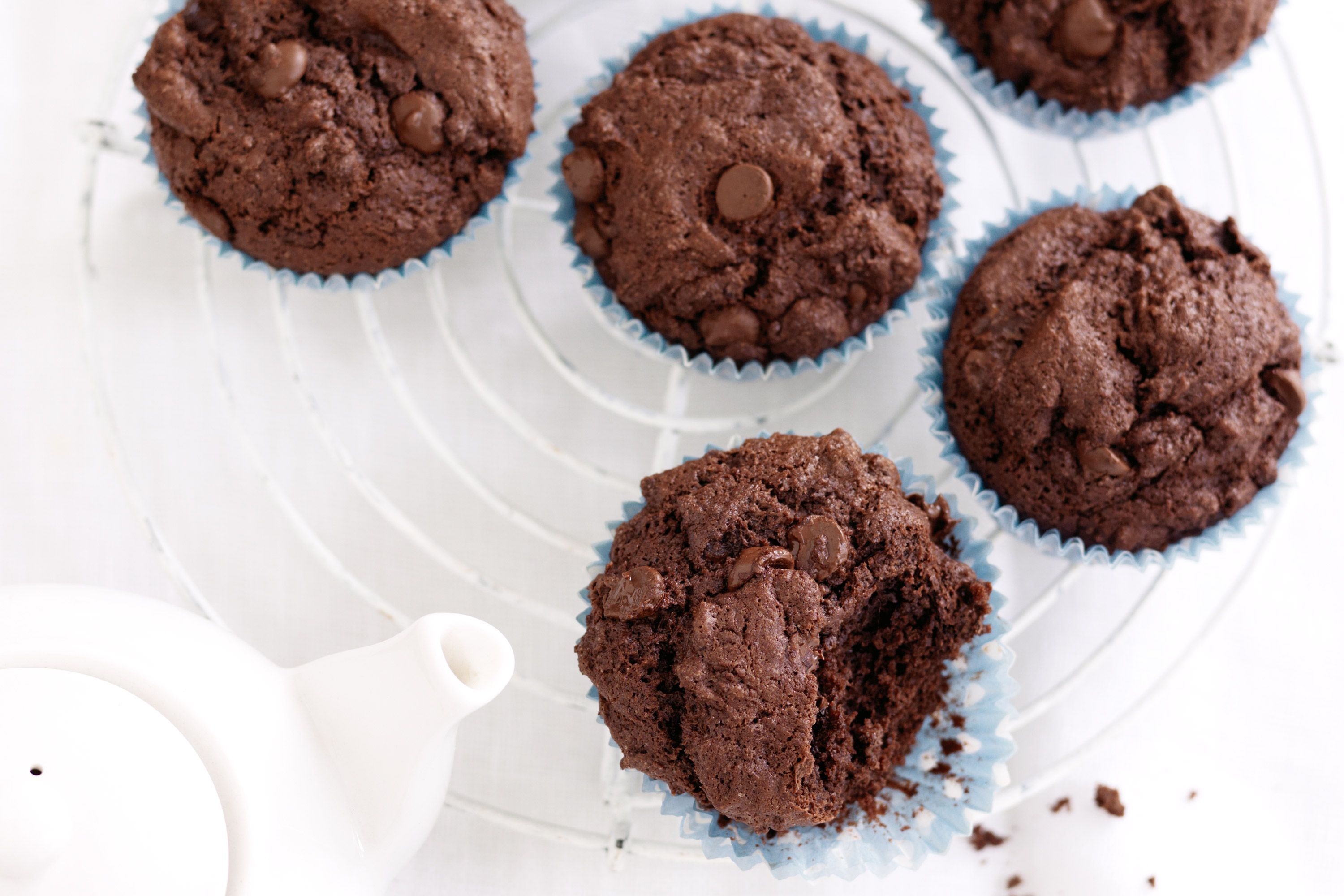 Basic chocolate muffins, Muffin, Decadent treat, 3000x2000 HD Desktop