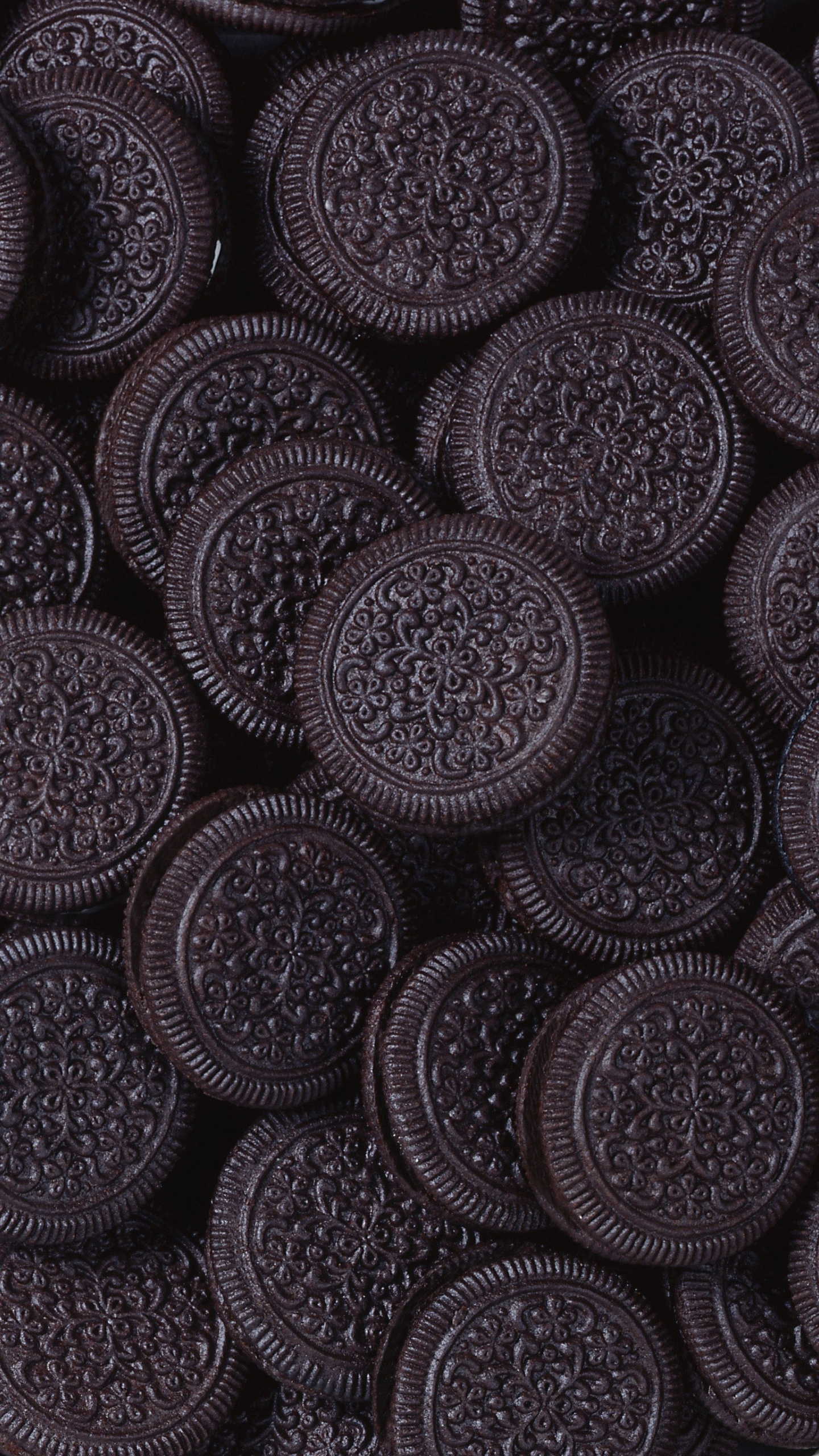 Oreo love, Beautiful wallpaper, Captivating visuals, Stunning display, 1440x2560 HD Phone