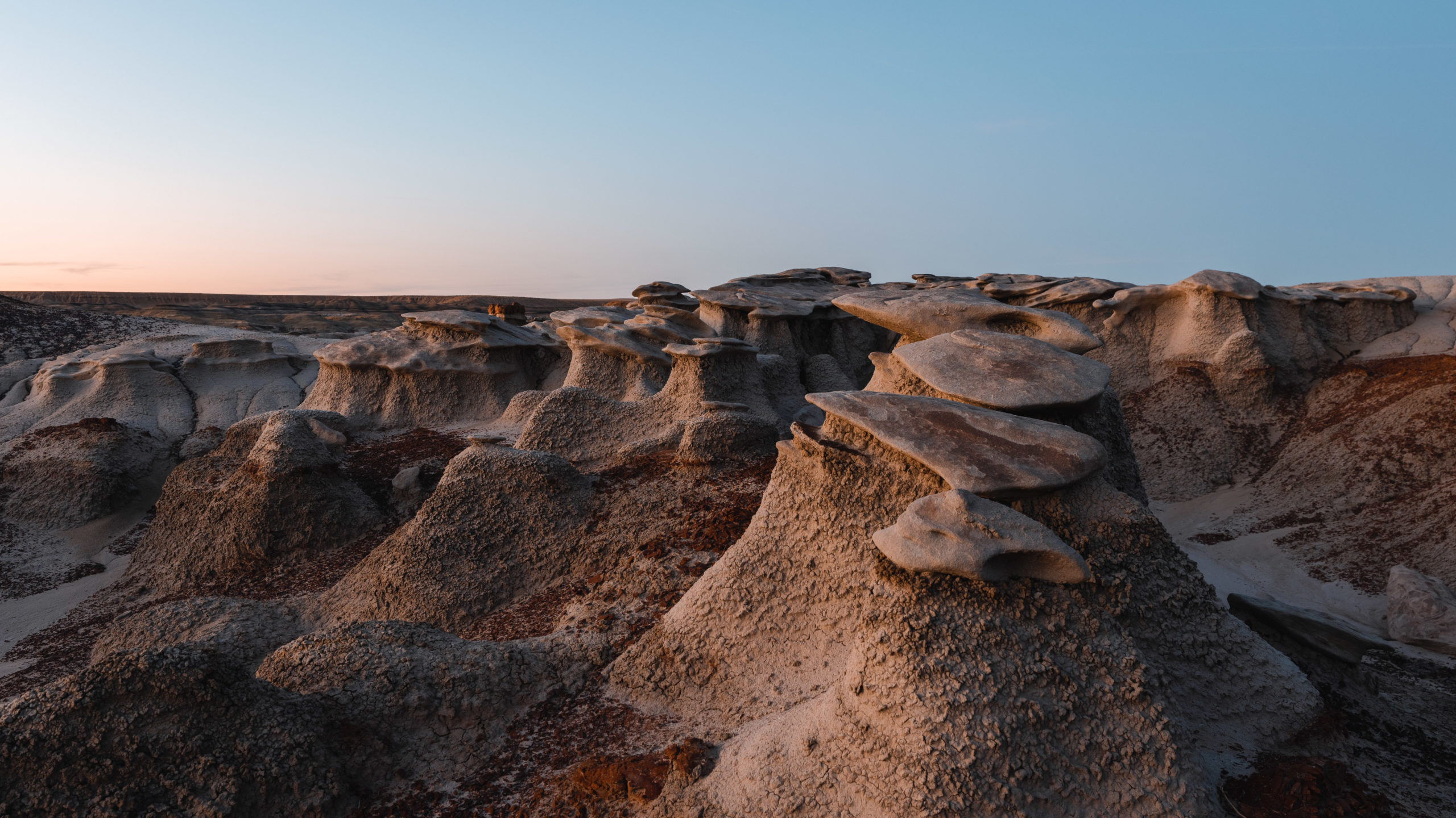 Bisti Badlands, Stone wings photography, Otherworldly landscapes, Mystical formations, 2560x1440 HD Desktop