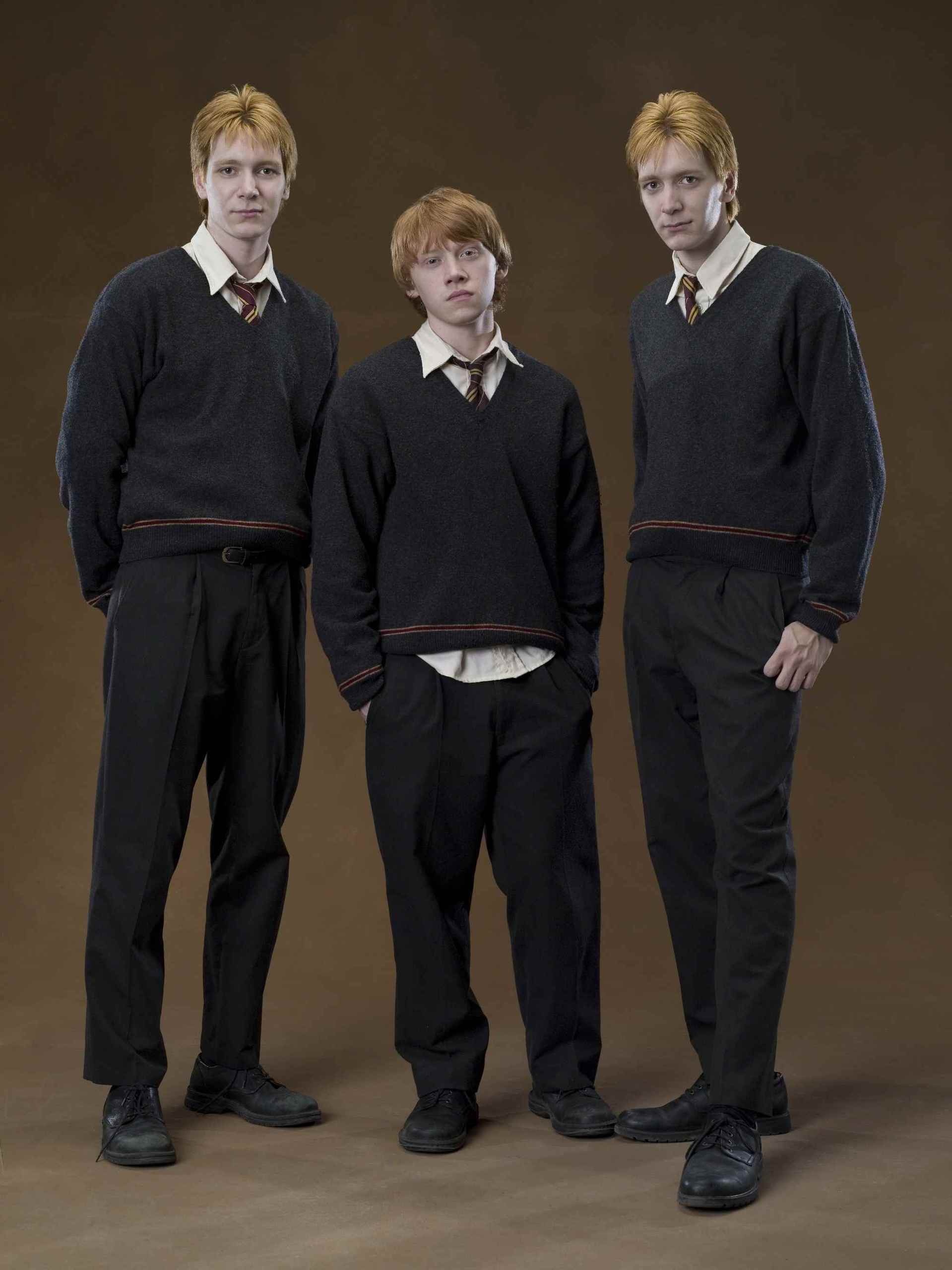 Weasley Family, Movies, Fred Weasley, George Weasley, 1920x2560 HD Phone