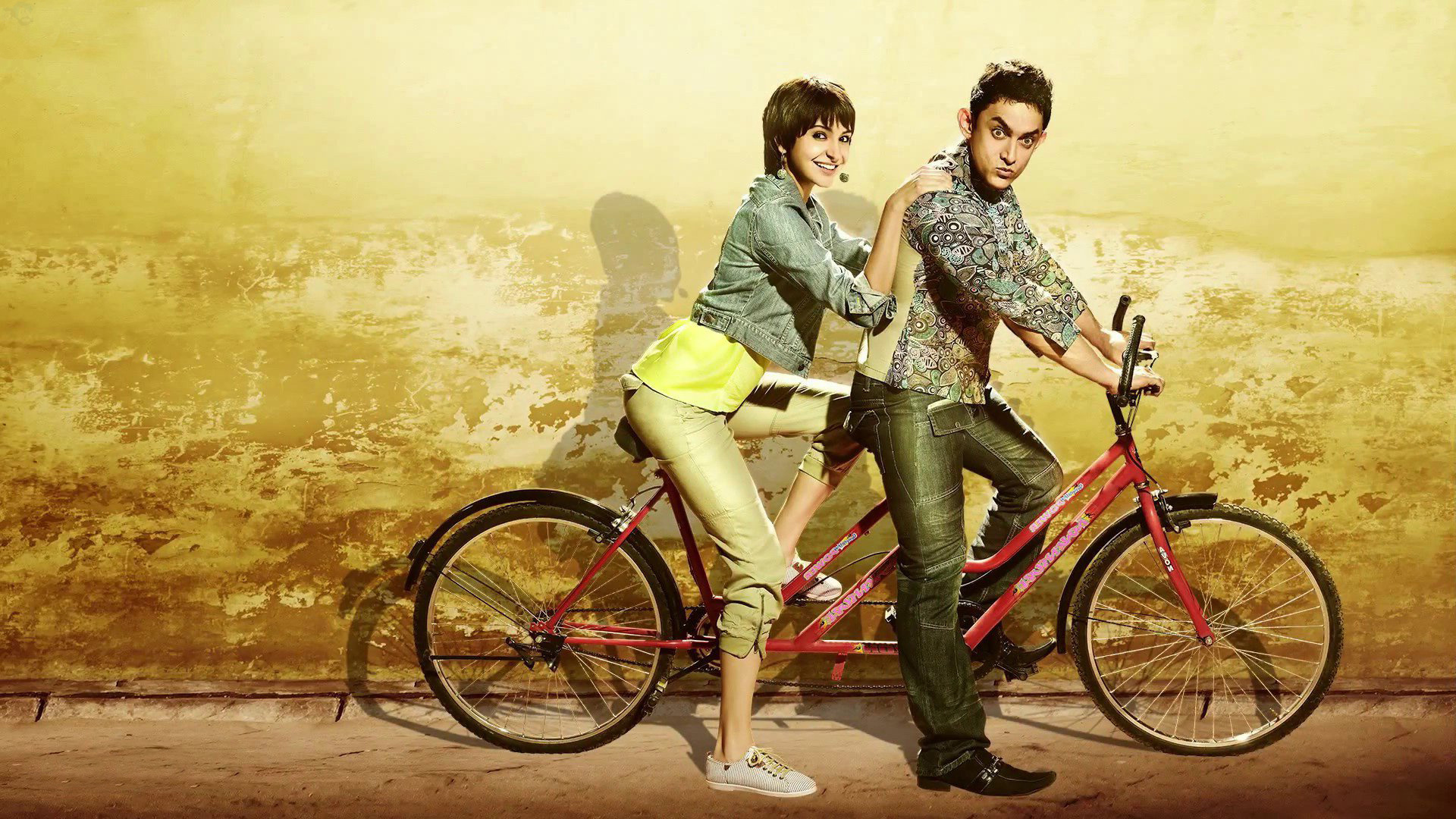 Aamir Khan on cycle, Anushka Sharma, PK Movie photos, 1920x1080 Full HD Desktop