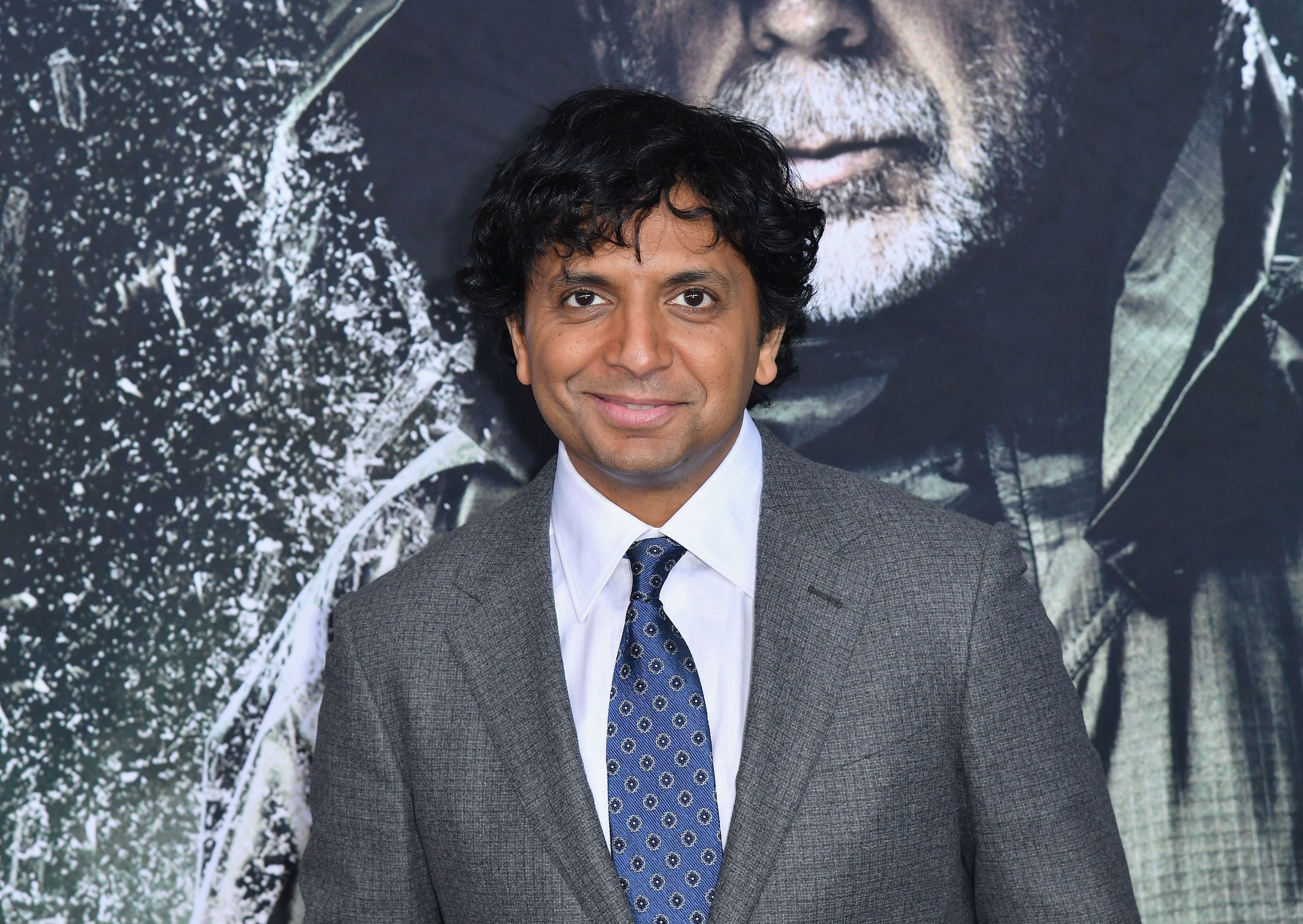 M. Night Shyamalan, Two more thrillers, Universal, 2880x2050 HD Desktop