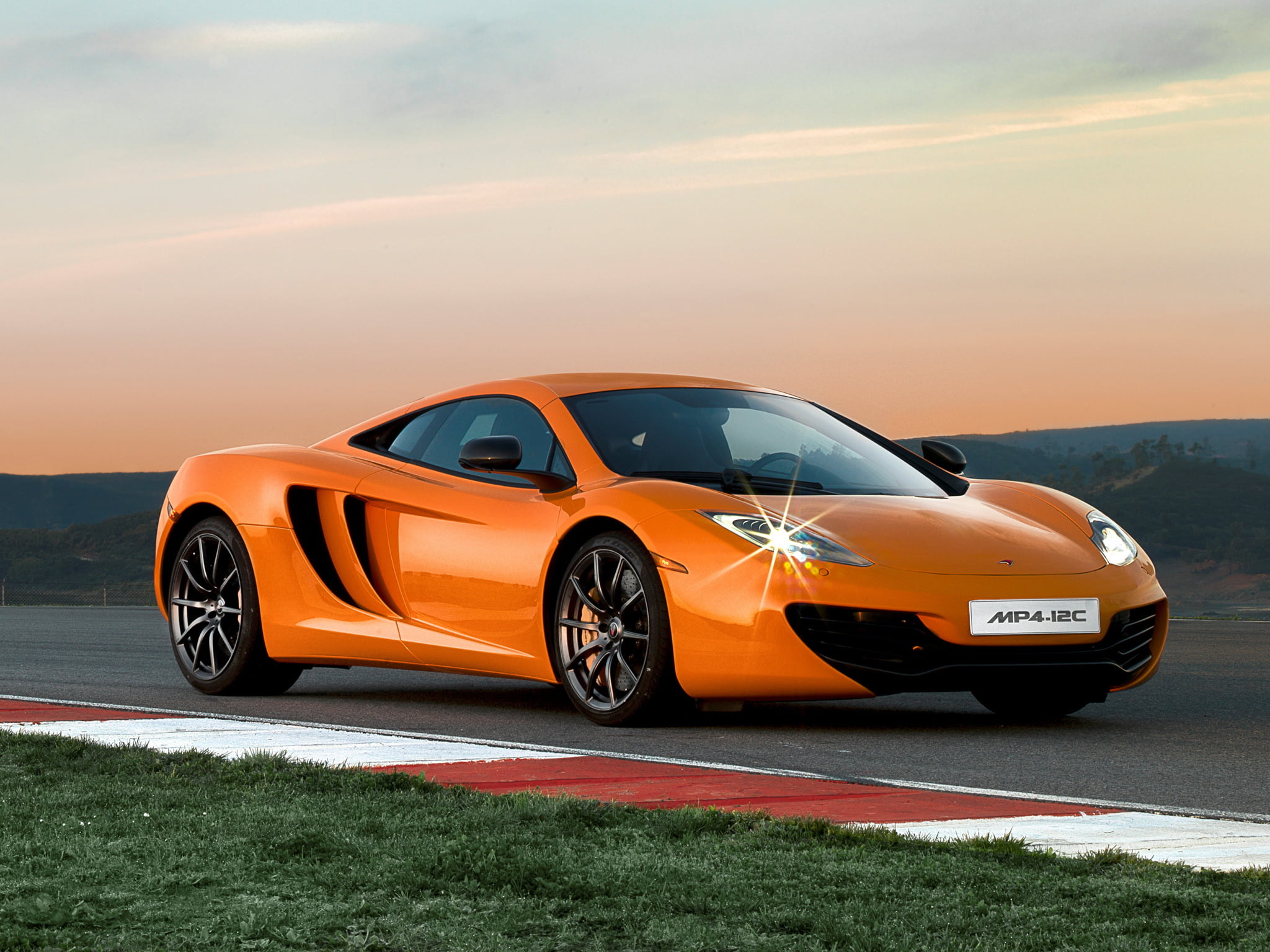 McLaren 12C, Brown coupe beauty, HD wallpaper, Automotive excellence, 2050x1540 HD Desktop